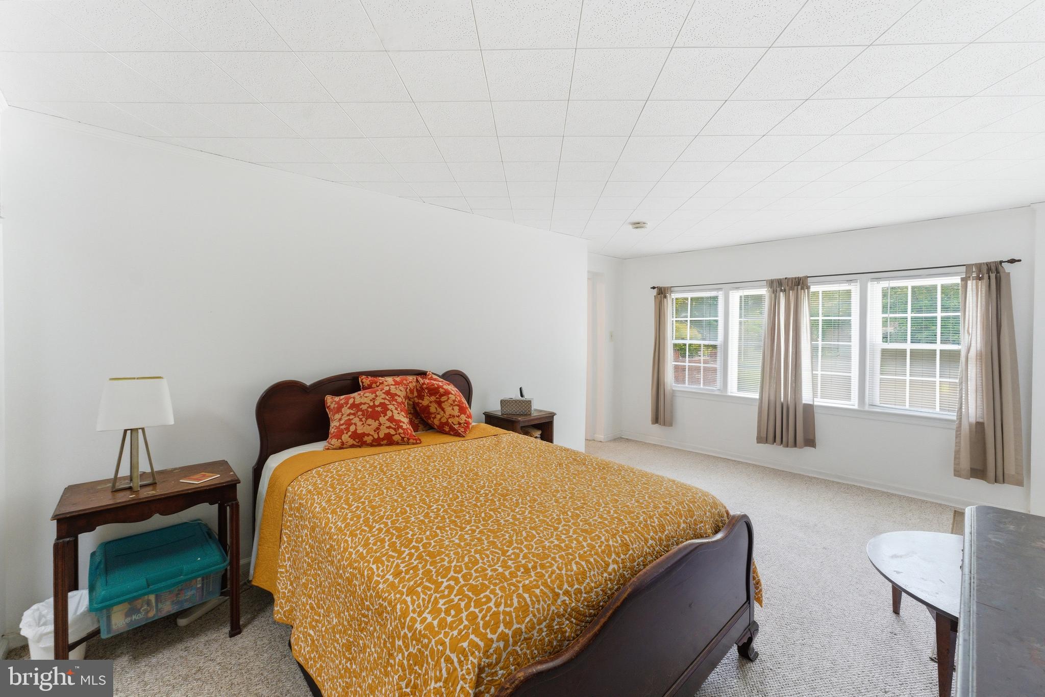 MEADOWOOD - Residential
