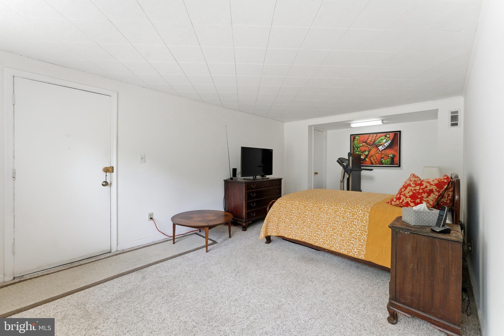 MEADOWOOD - Residential