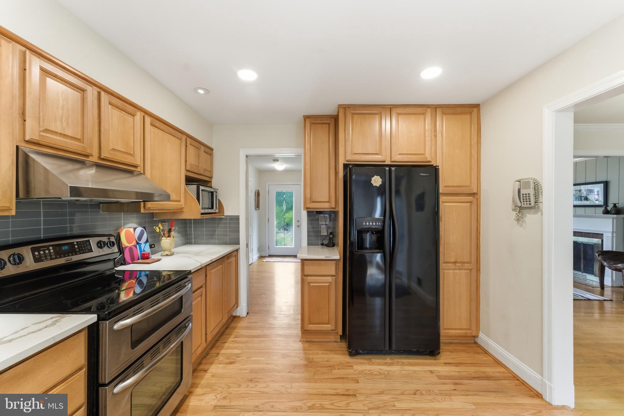 MEADOWOOD - Residential