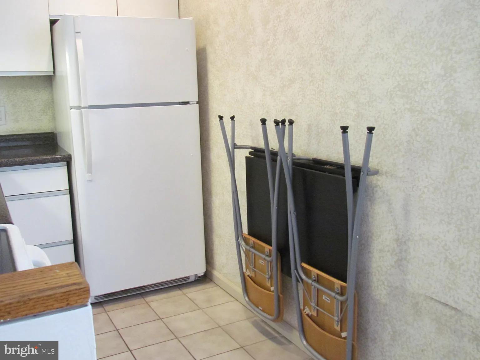 FAIRMOUNT - Residential Lease