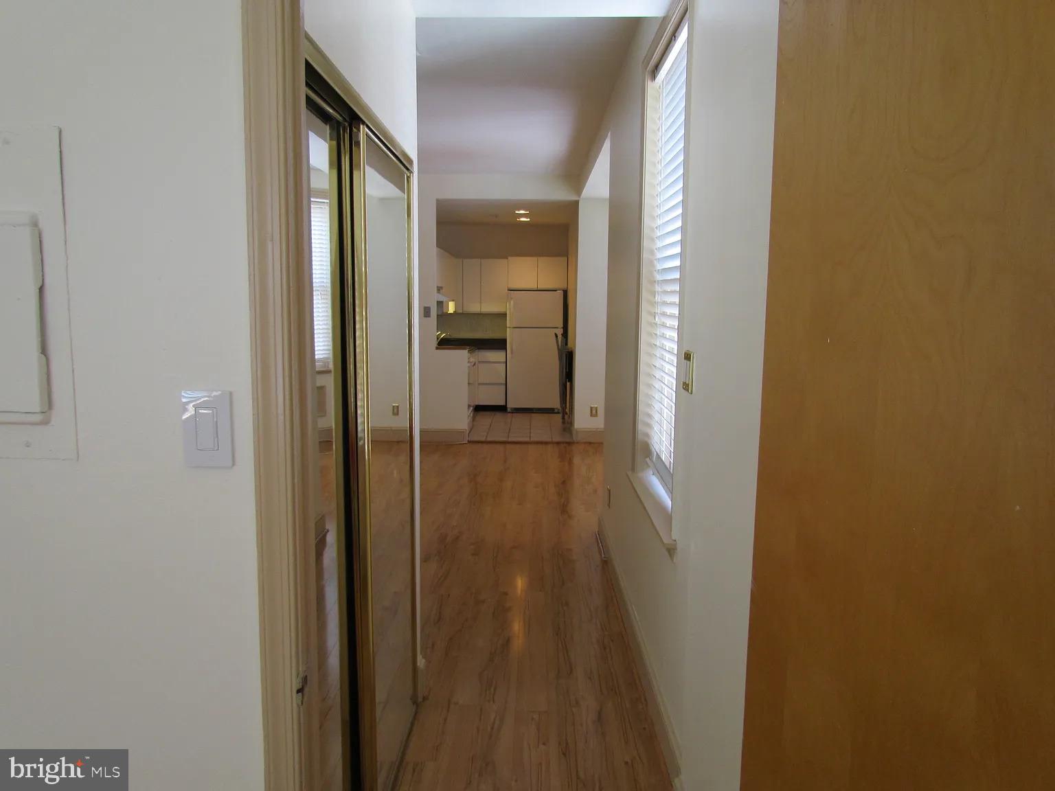 FAIRMOUNT - Residential Lease