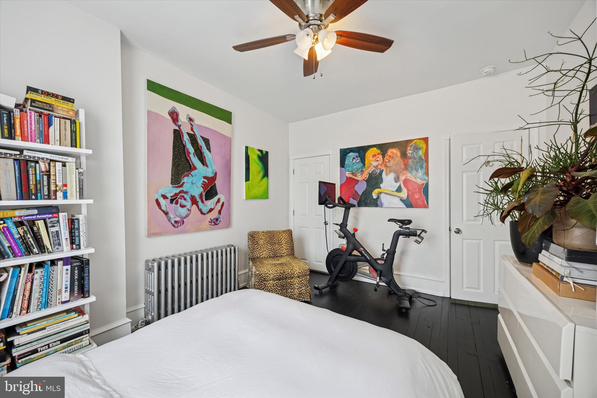 PORT RICHMOND - Residential