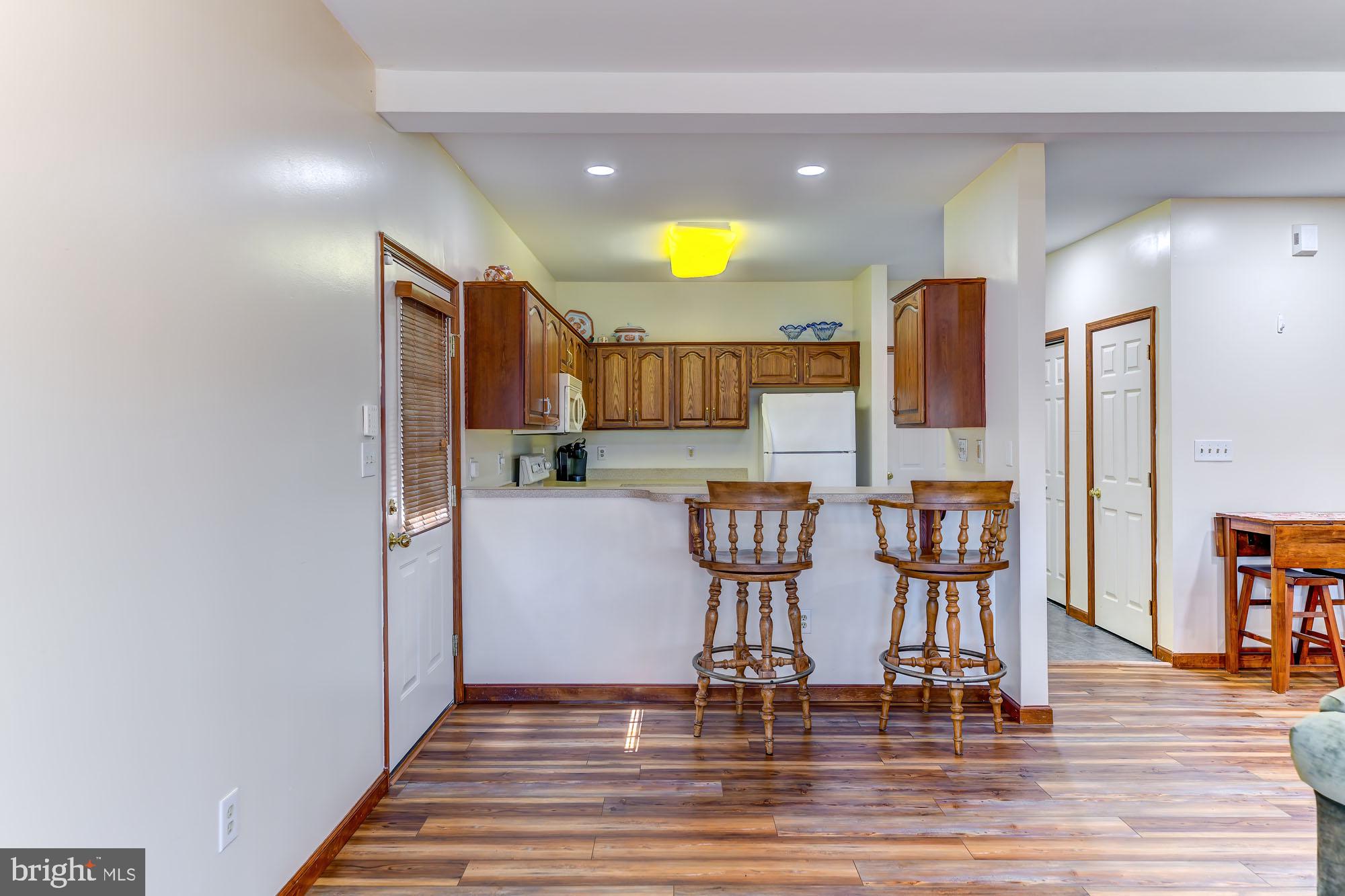 EAGLE ROCK RESORT - Residential