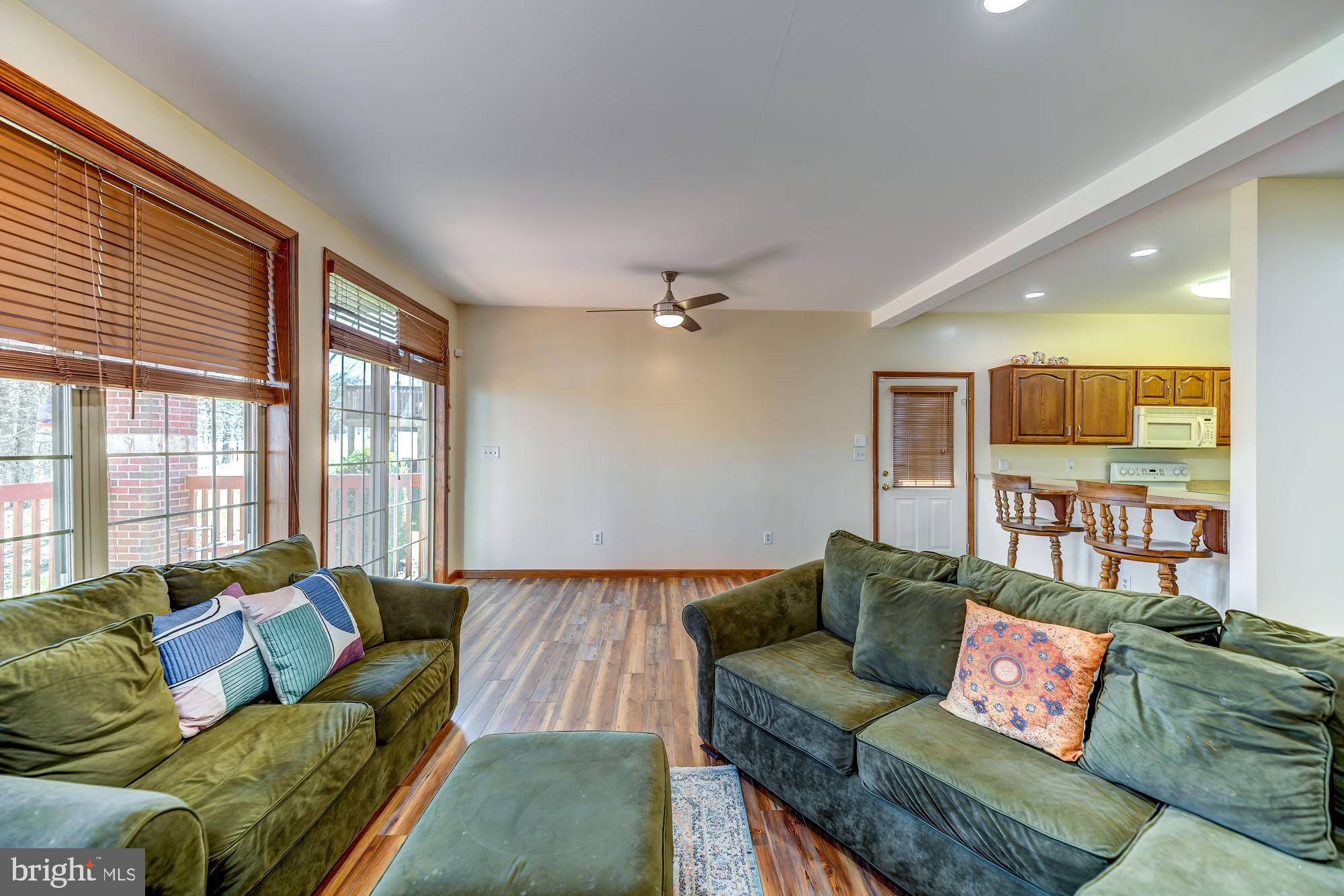 EAGLE ROCK RESORT - Residential