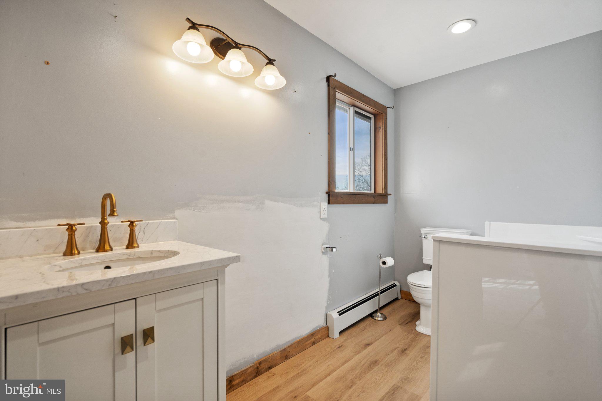 MOUNTAIN VIEW EST - Residential