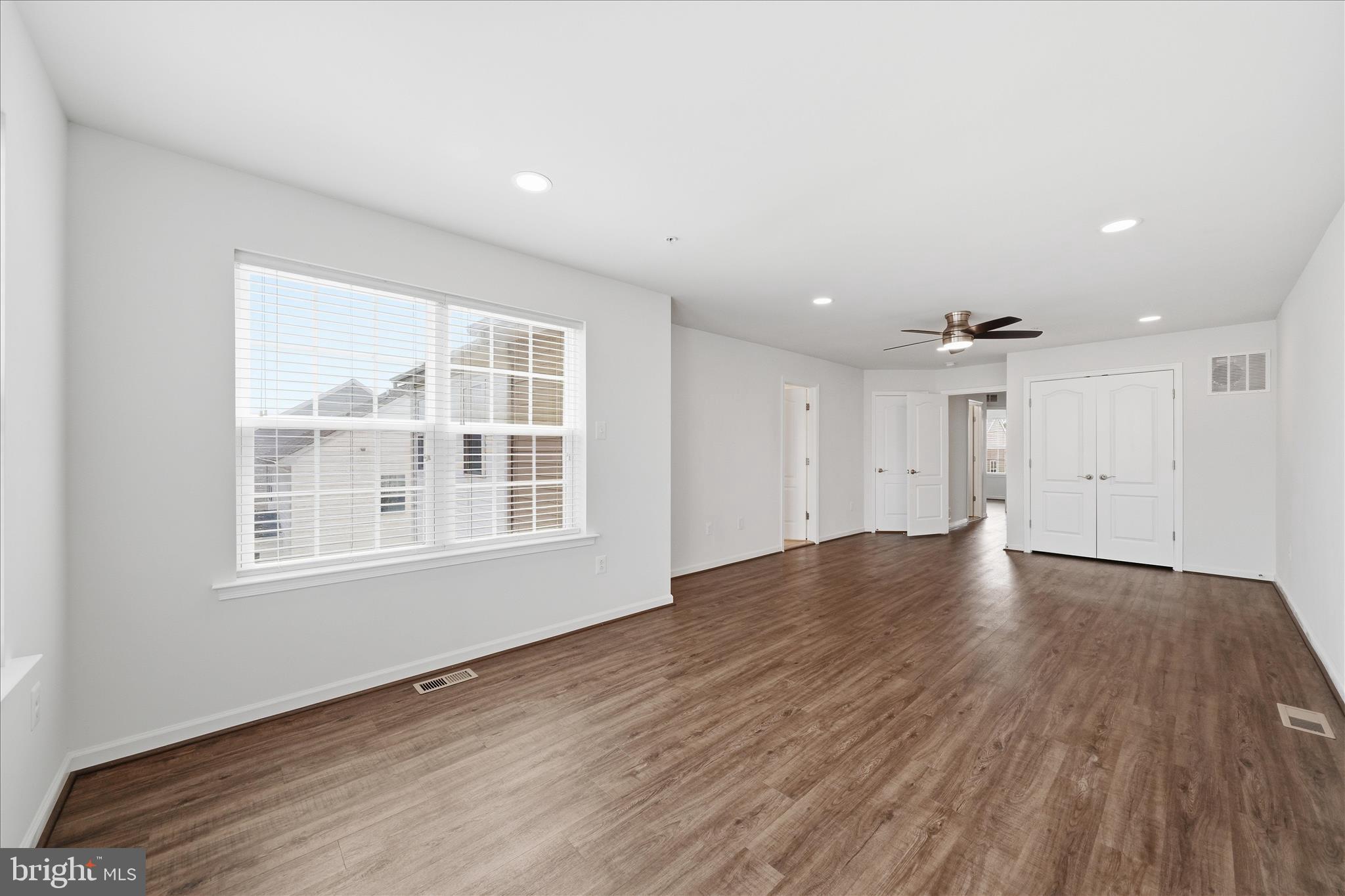 HIGH RIDGE MEADOWS - Residential