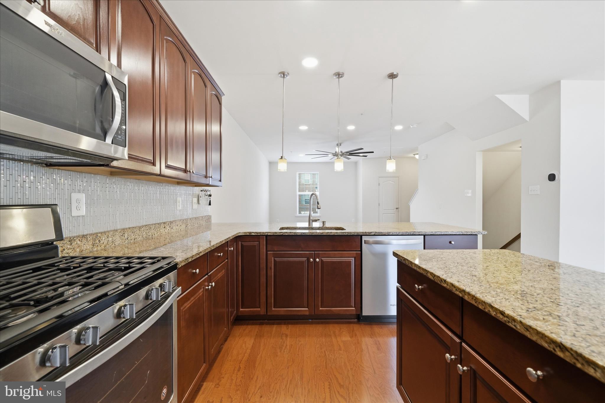 HIGH RIDGE MEADOWS - Residential