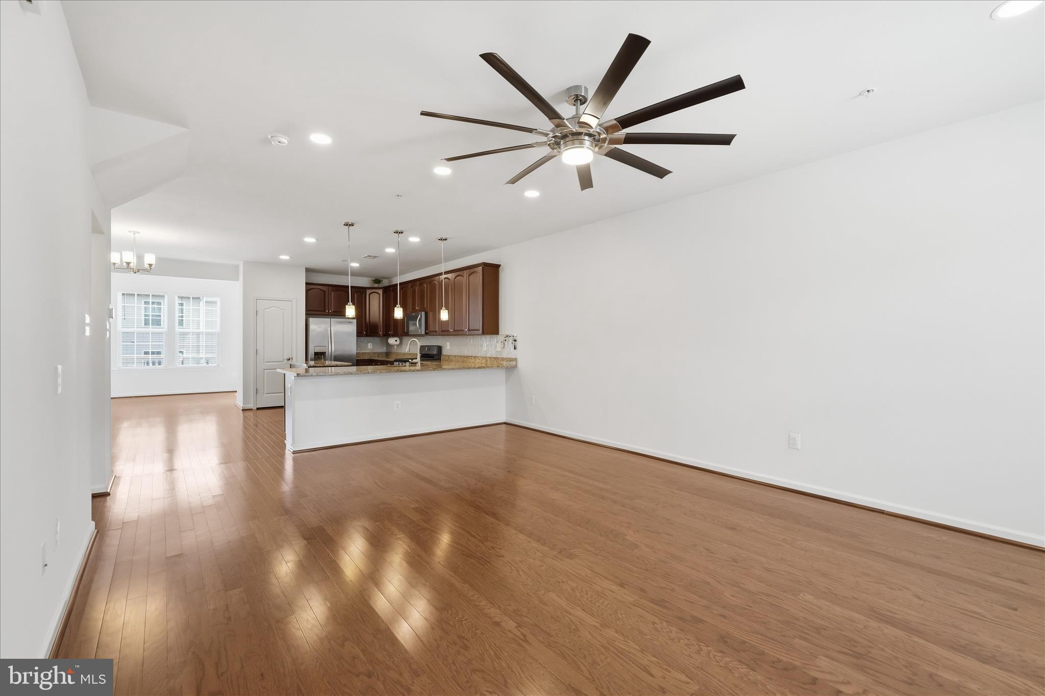 HIGH RIDGE MEADOWS - Residential