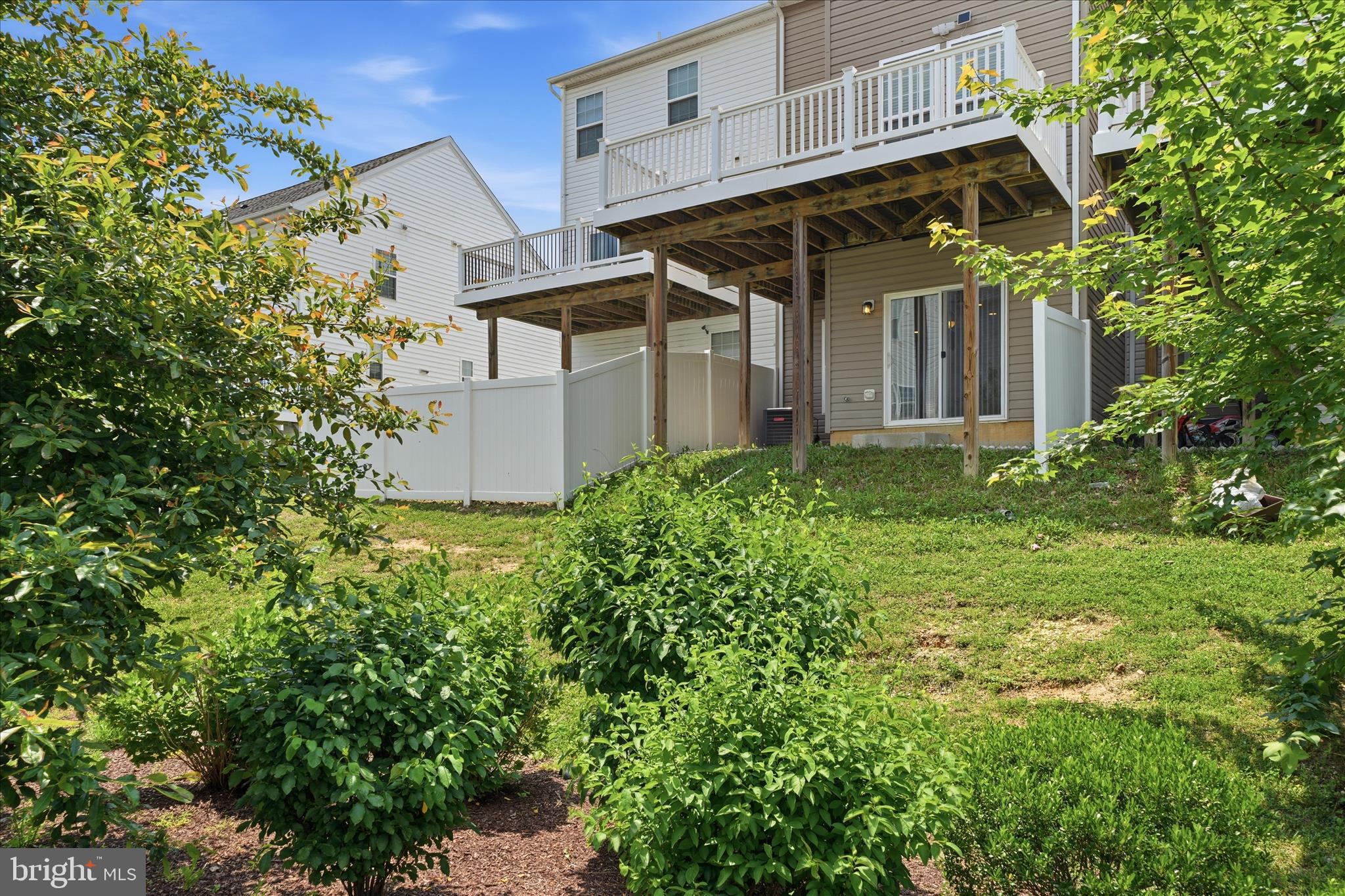 HIGH RIDGE MEADOWS - Residential