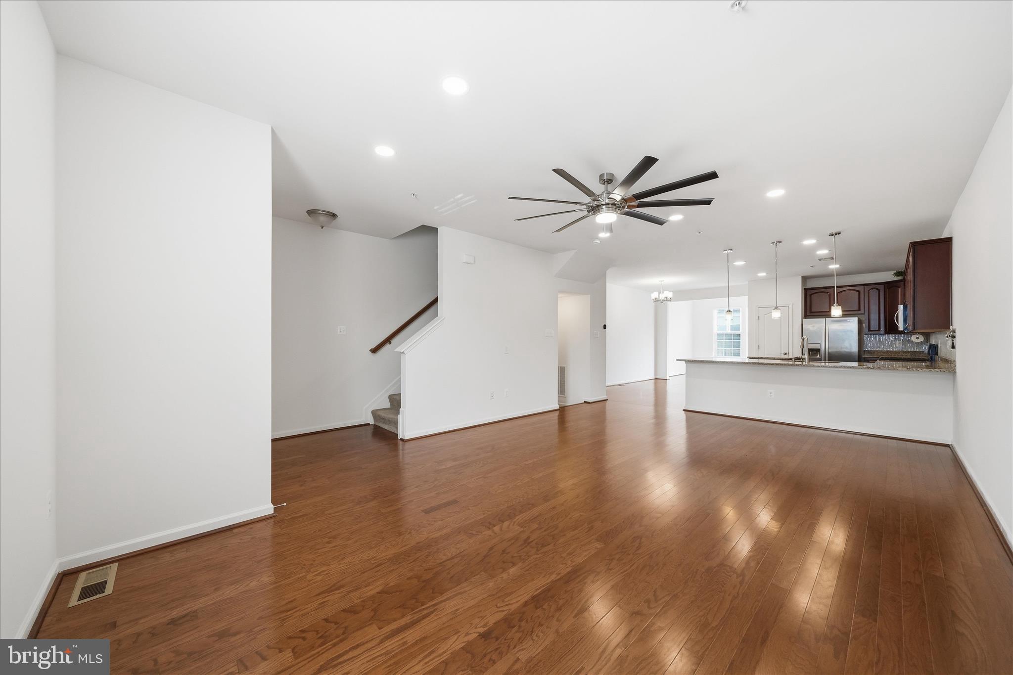 HIGH RIDGE MEADOWS - Residential
