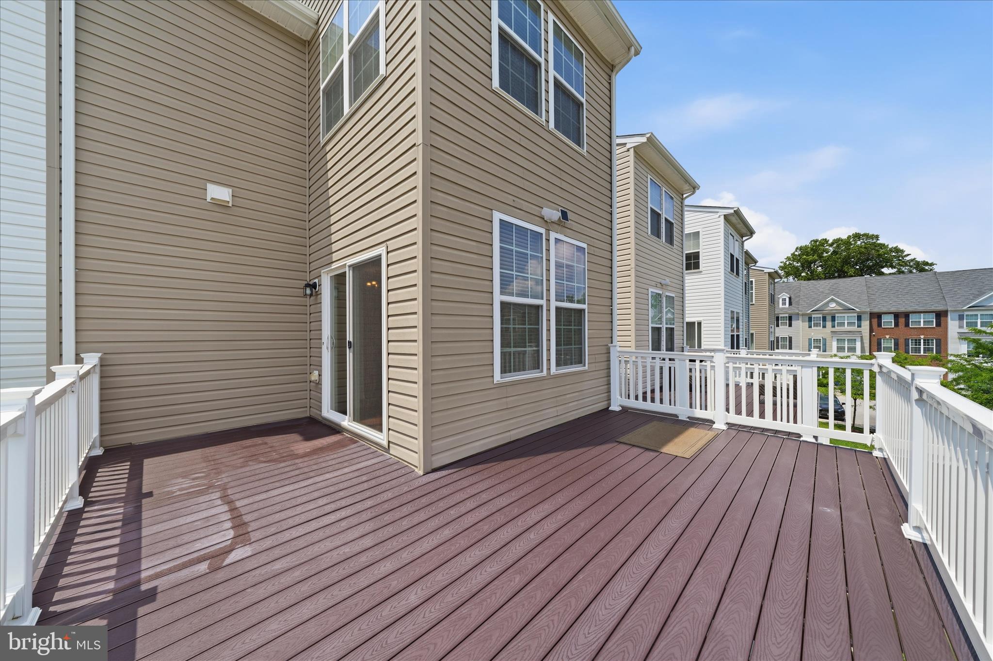 HIGH RIDGE MEADOWS - Residential