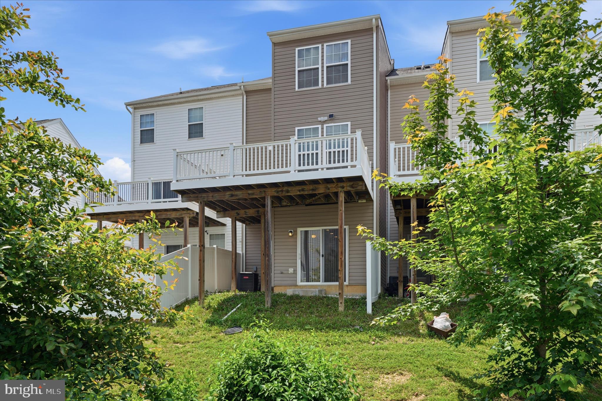 HIGH RIDGE MEADOWS - Residential