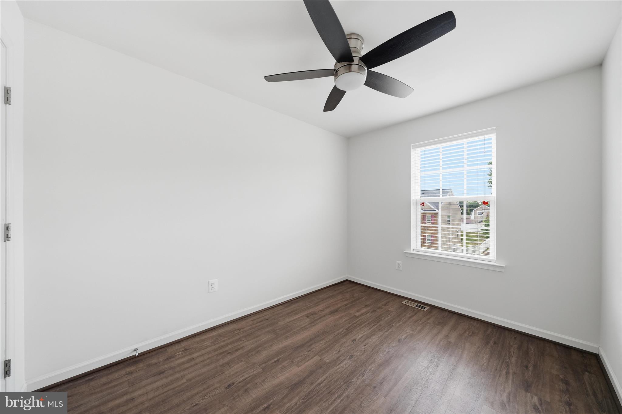 HIGH RIDGE MEADOWS - Residential