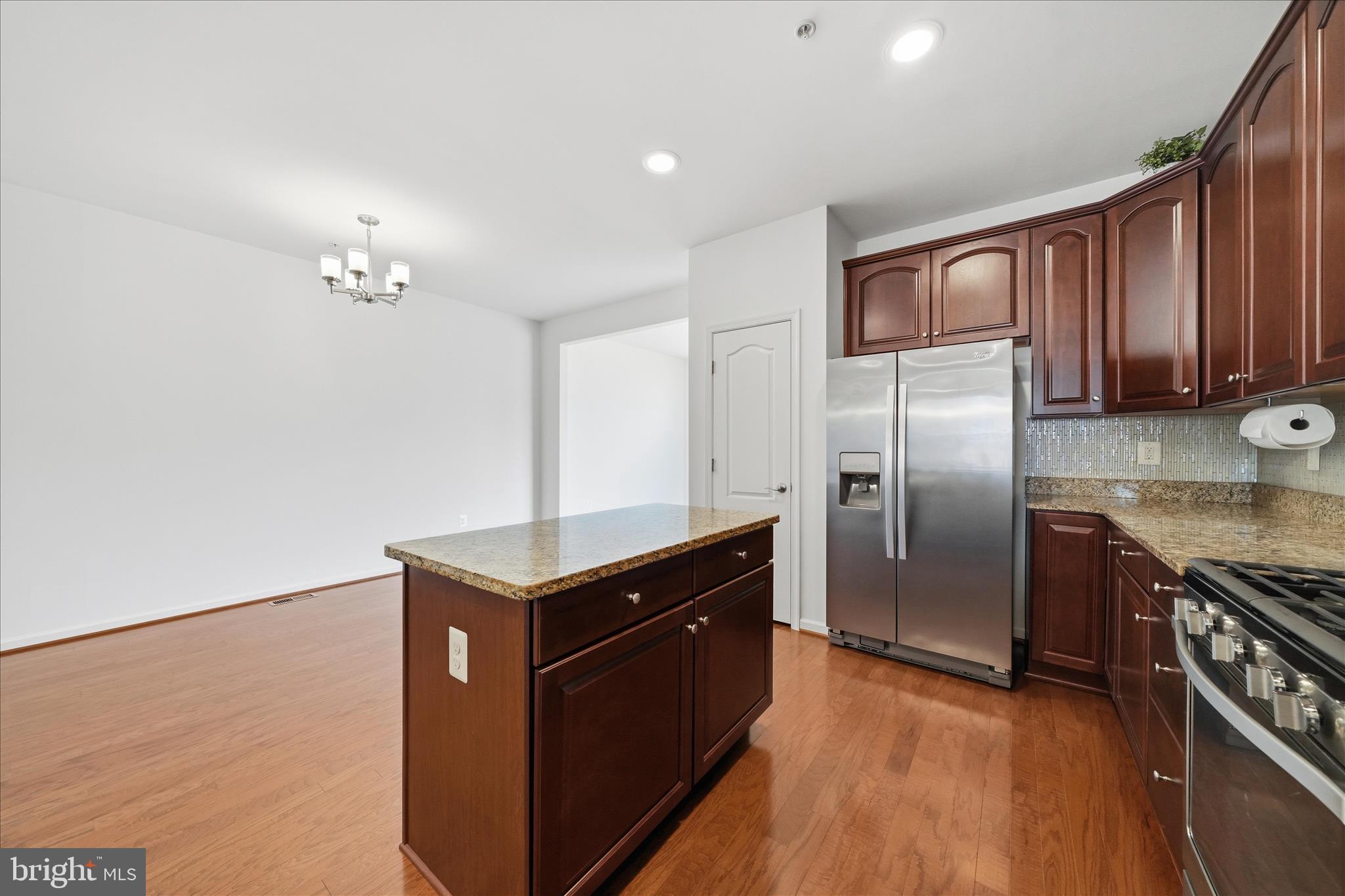 HIGH RIDGE MEADOWS - Residential