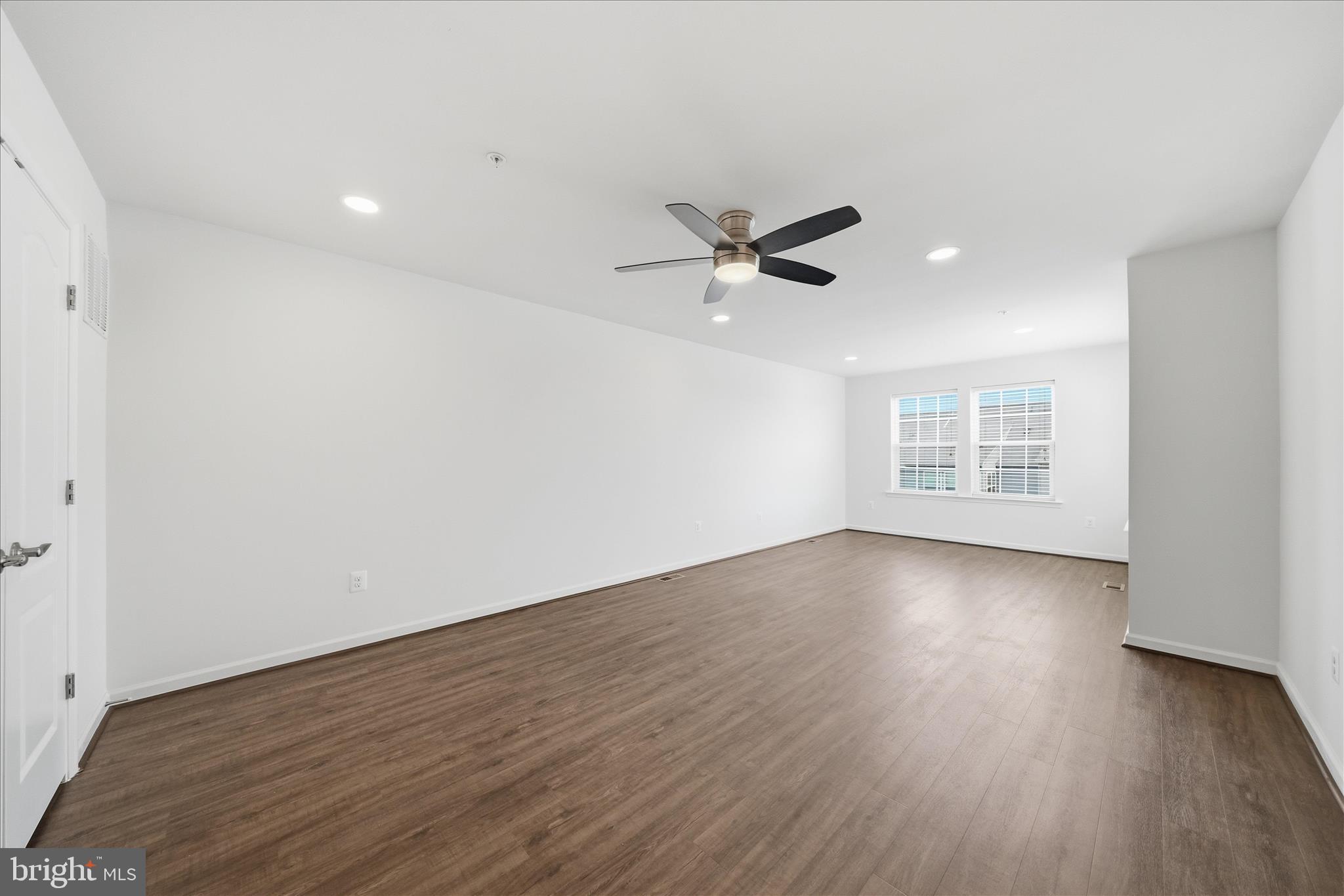 HIGH RIDGE MEADOWS - Residential