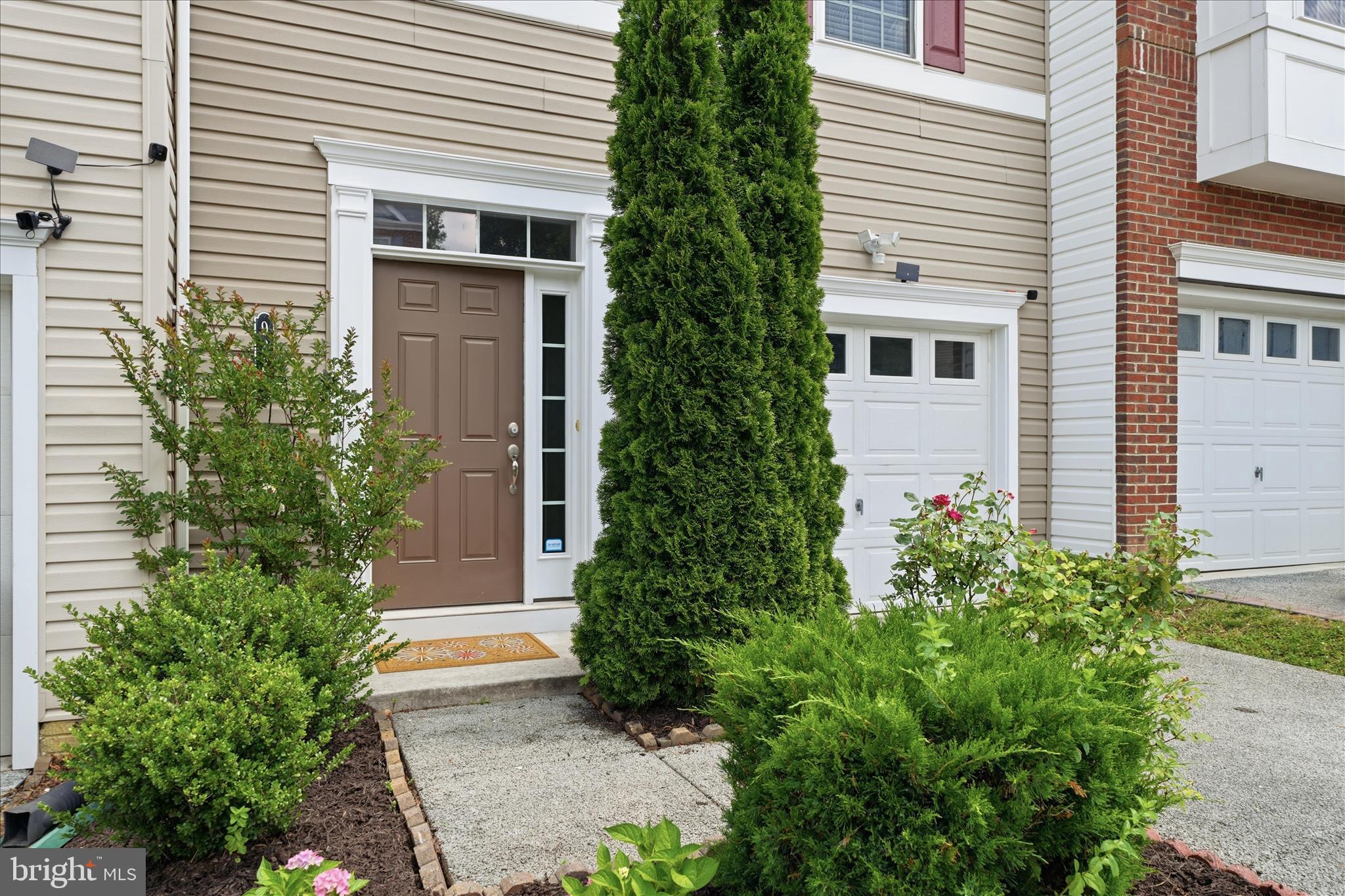 HIGH RIDGE MEADOWS - Residential