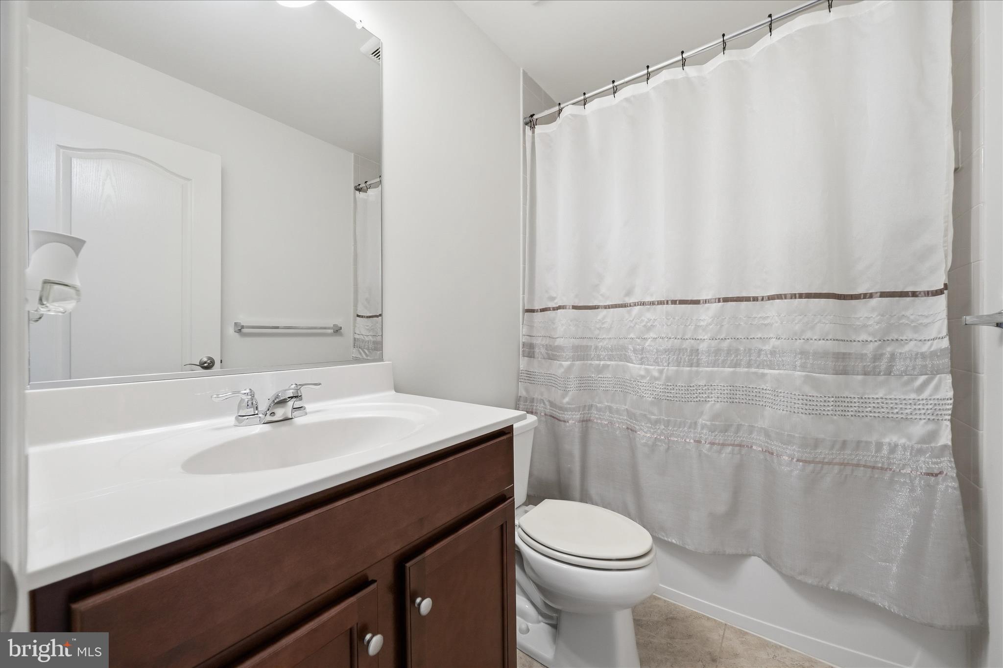 HIGH RIDGE MEADOWS - Residential
