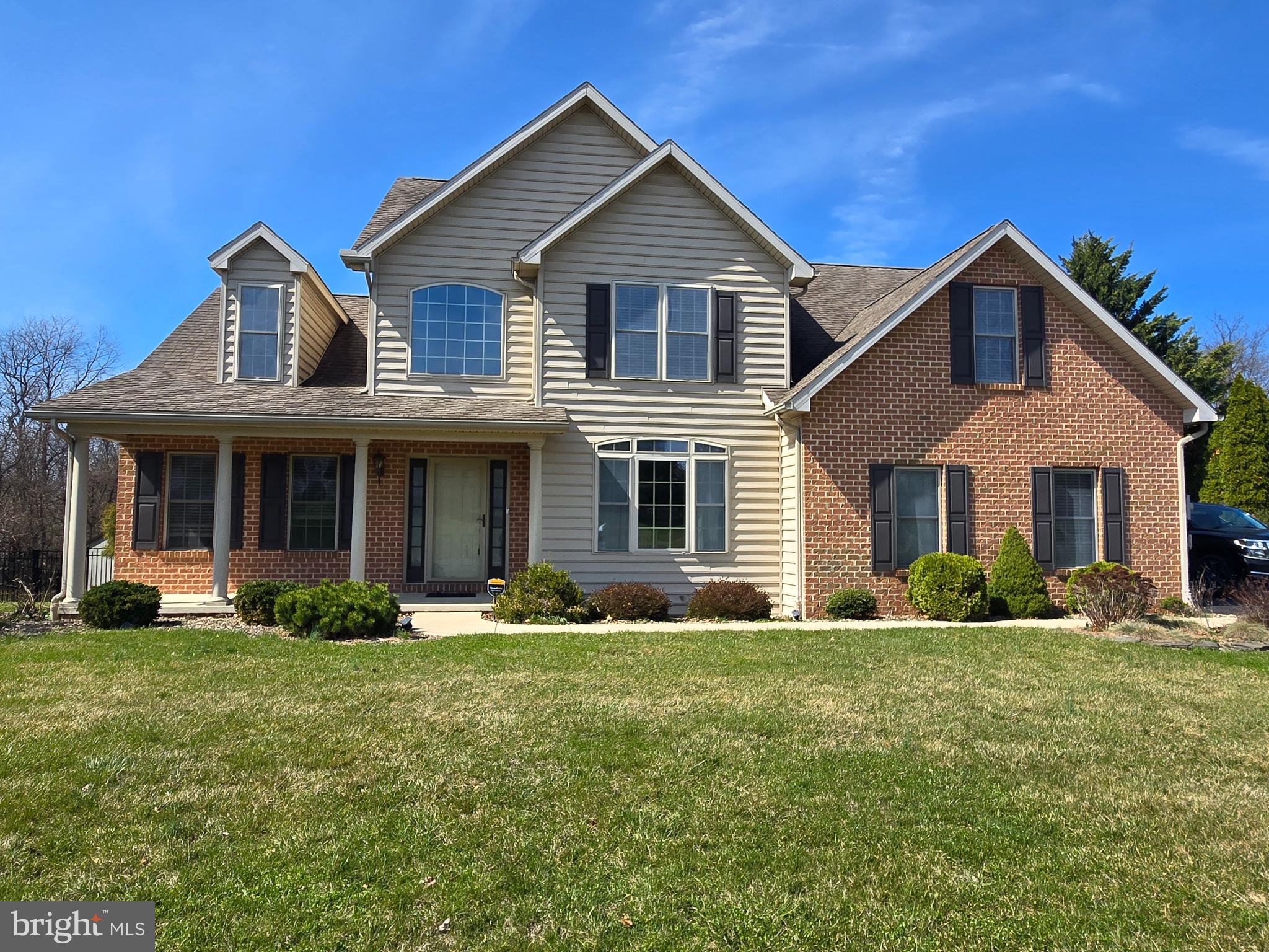 ORCHARD ESTATES - Residential