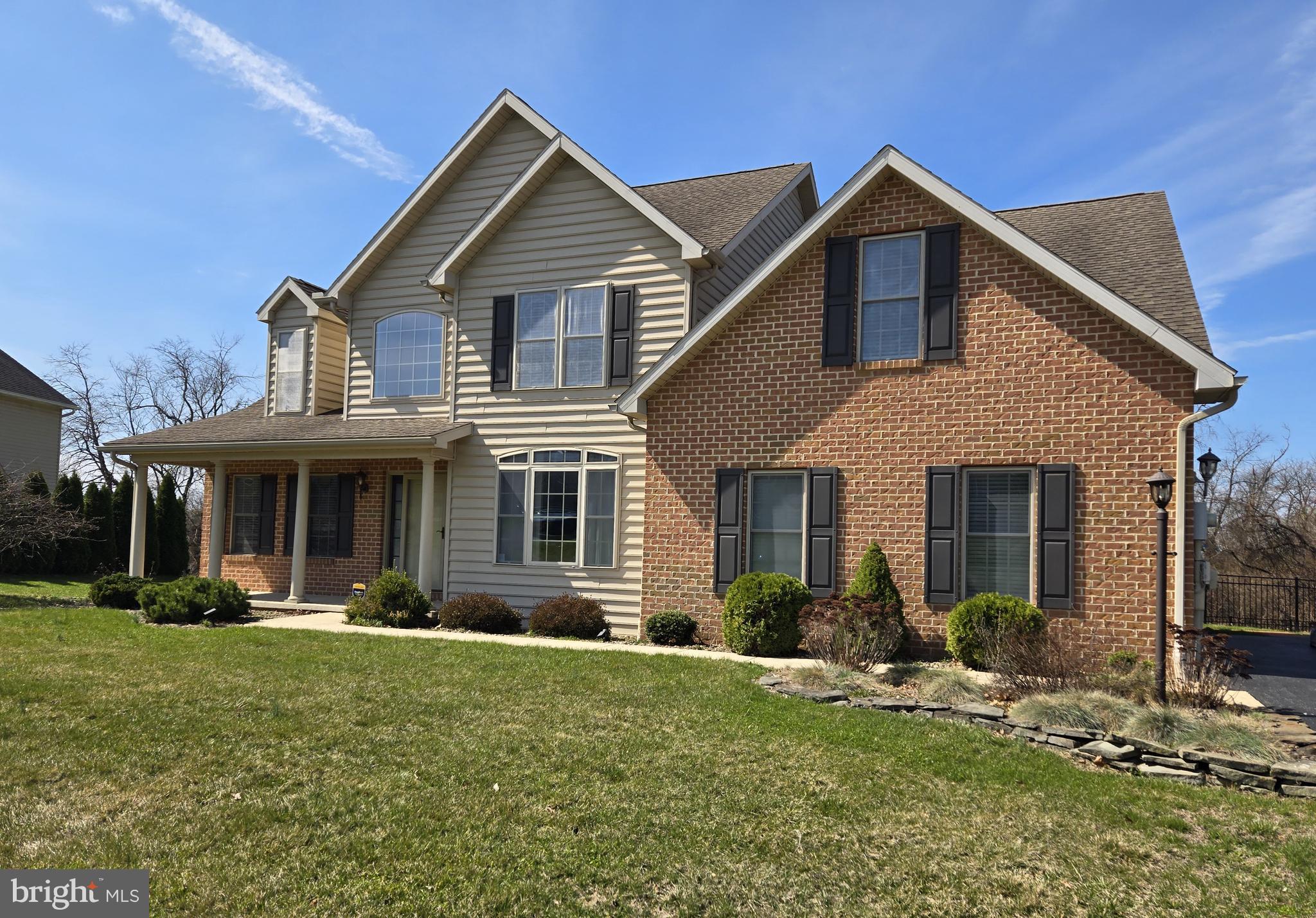 ORCHARD ESTATES - Residential