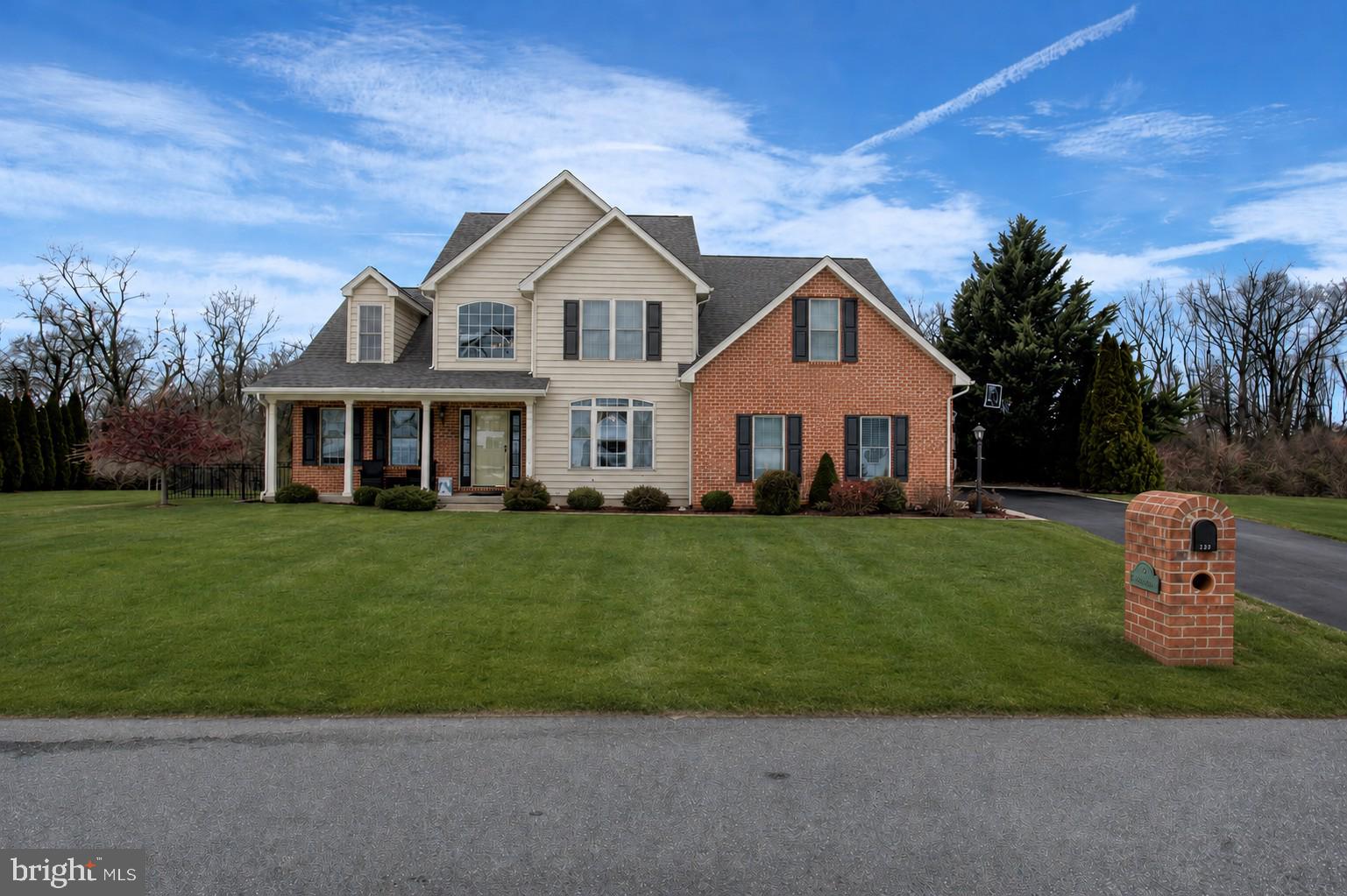 Welcome to this stunning grand traditional home, ready for its new owners! From the impressive two-story foyer and soaring great room ceilings to the four spacious bedrooms and two and a half baths, this property offers a perfect blend of elegance and comfort. Enjoy a sparkling pool and a fully fenced backyard—ideal for relaxing or entertaining guests. This is a home you'll be proud to call your own.
Step inside to be greeted by a beautiful oak staircase leading to the second floor, overlooking the inviting great room. The great room features a cozy fireplace and flows seamlessly into the kitchen, which has a large island, granite countertops, abundant cabinet space, tile flooring, and a picturesque view of the backyard. The main level offers rich wood floors throughout a formal dining room and living room, a convenient bedroom, half bath, laundry room, and French doors opening to the deck and pool area. Upstairs, the primary suite includes a walk-in closet and a luxurious bath with tile floors, a separate shower, double sinks, and a soaking tub. Two additional bedrooms, a full hall bath, and a versatile bonus room—perfect for an office or sitting area—complete the upper level. Need more space? The partially finished basement provides a recreation room and ample storage. All of this is set in a desirable neighborhood with easy access to commuter routes. Don’t miss the opportunity to make this exceptional home yours!