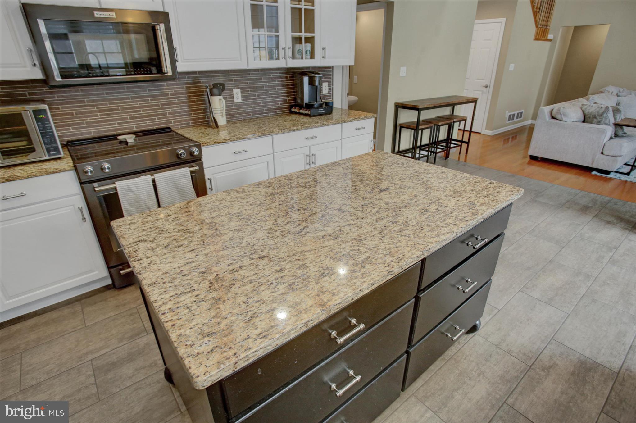 ORCHARD ESTATES - Residential