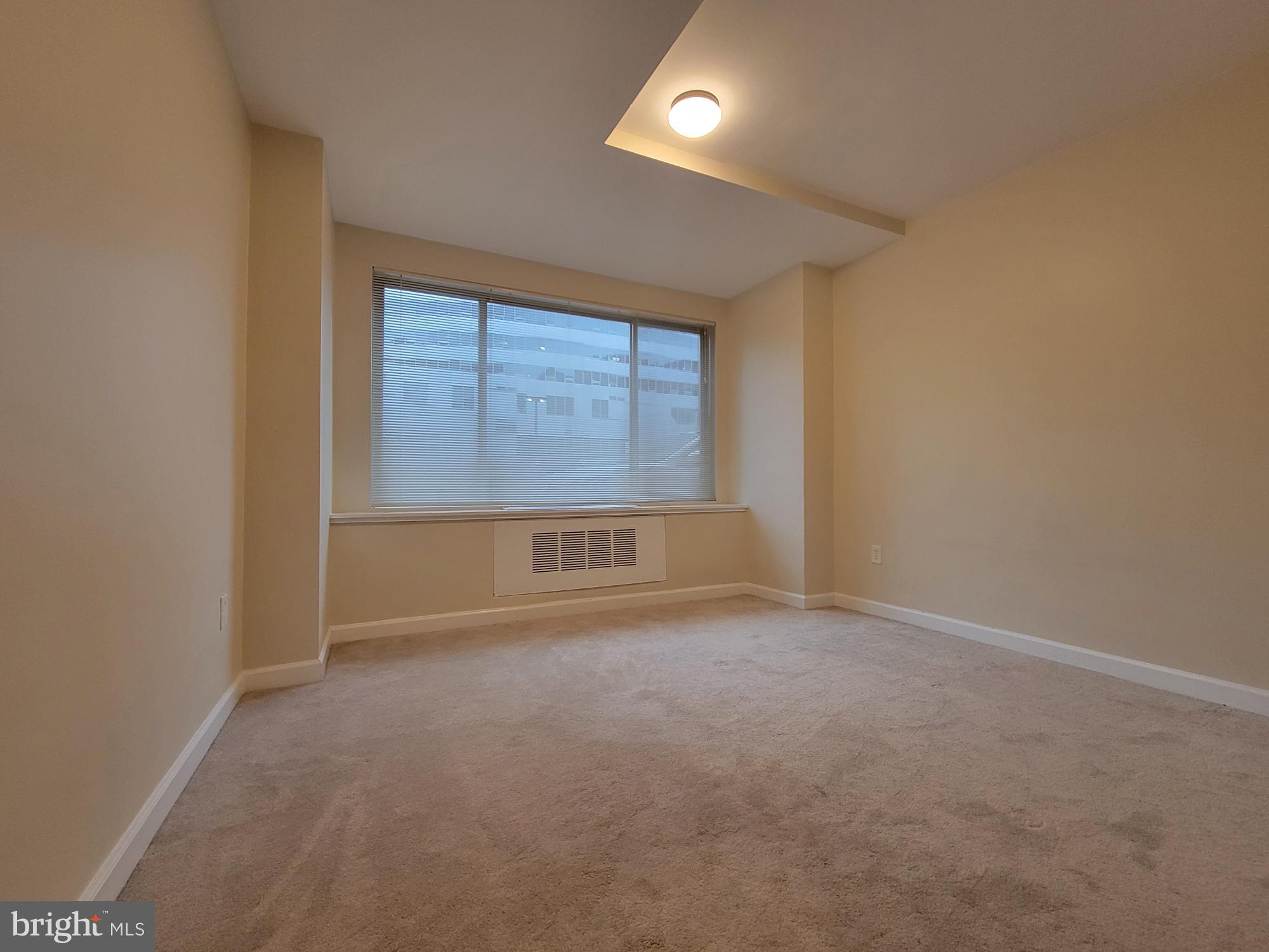 RIVER PLACE - Residential