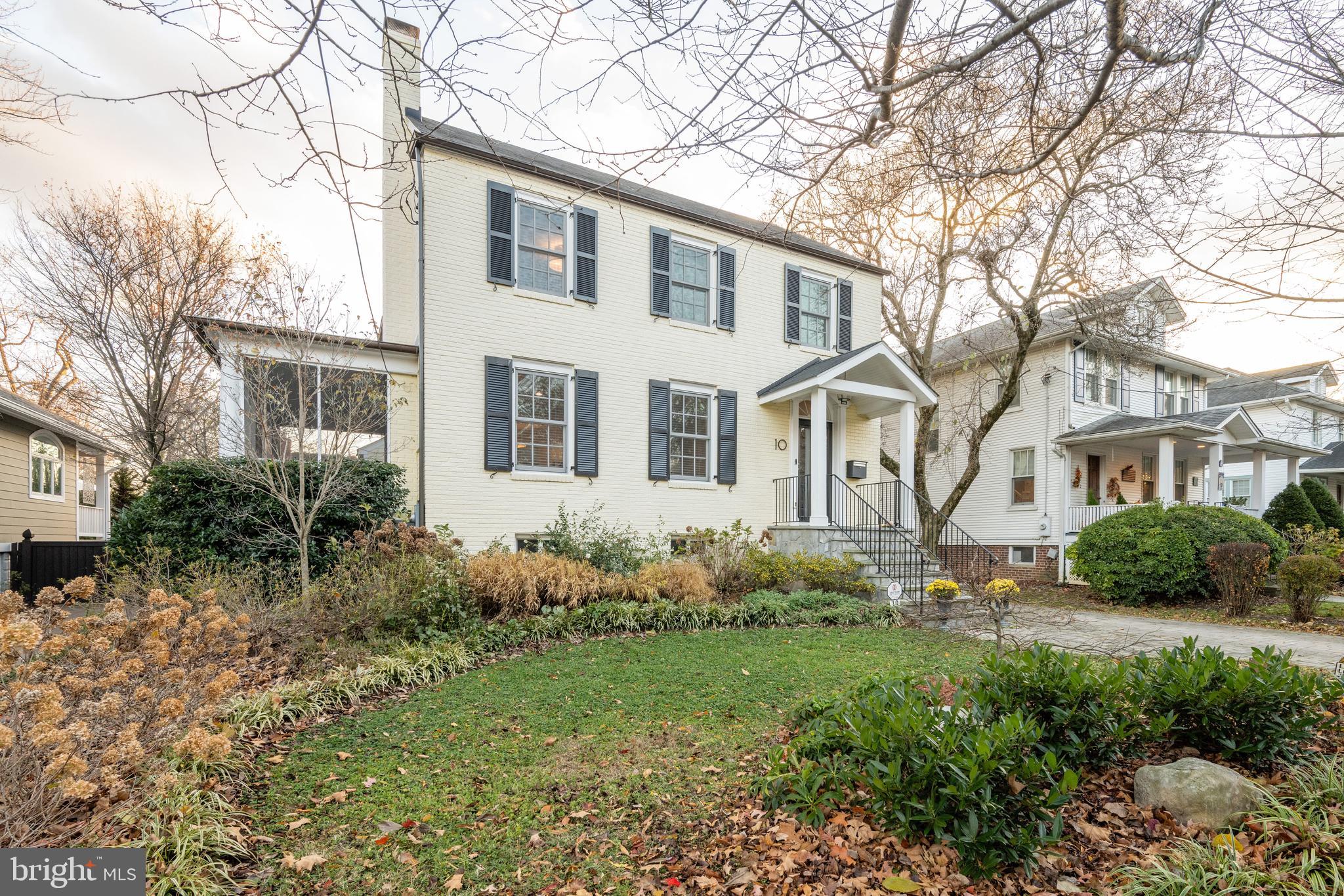 ROSEMONT - Residential