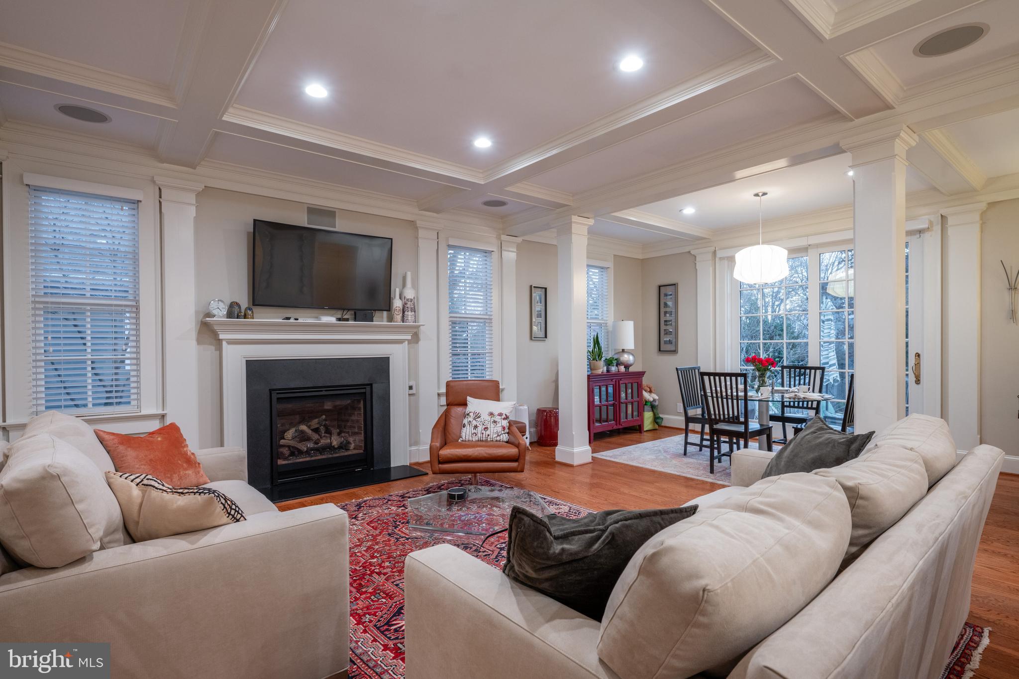 ROSEMONT - Residential