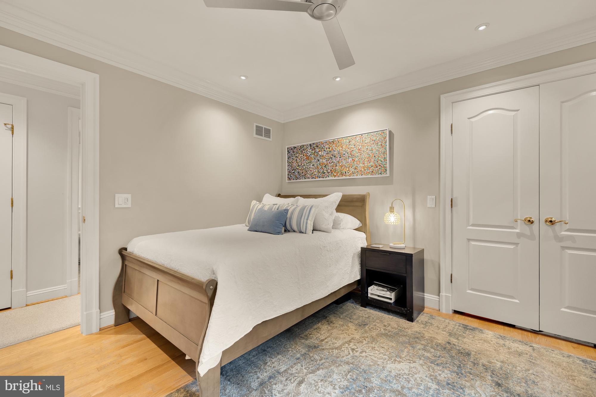 GARRETT PARK - Residential