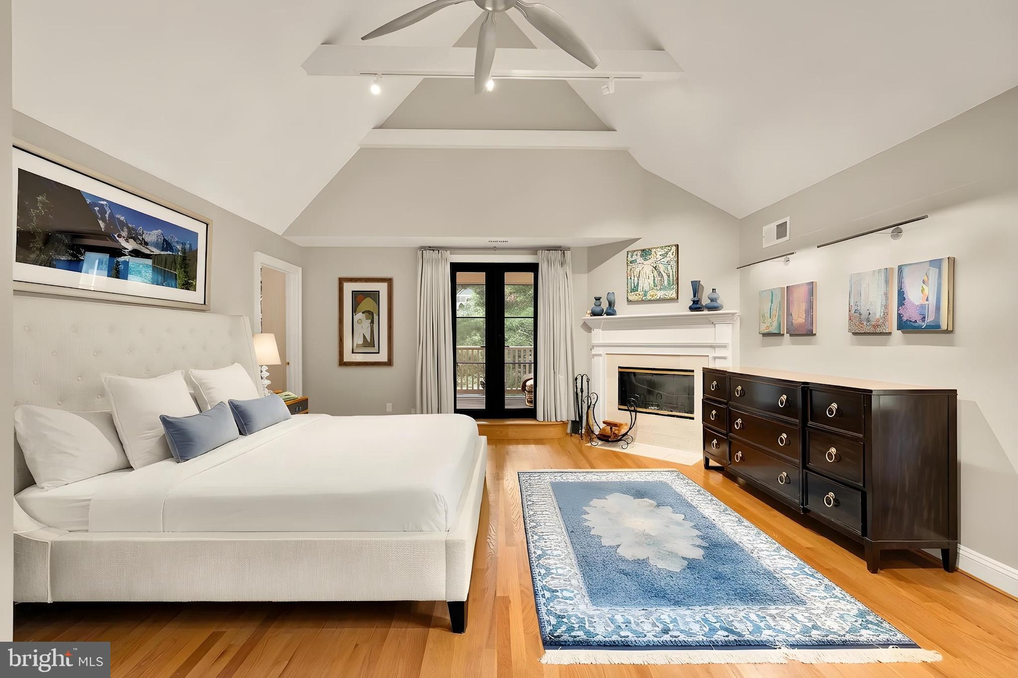 GARRETT PARK - Residential