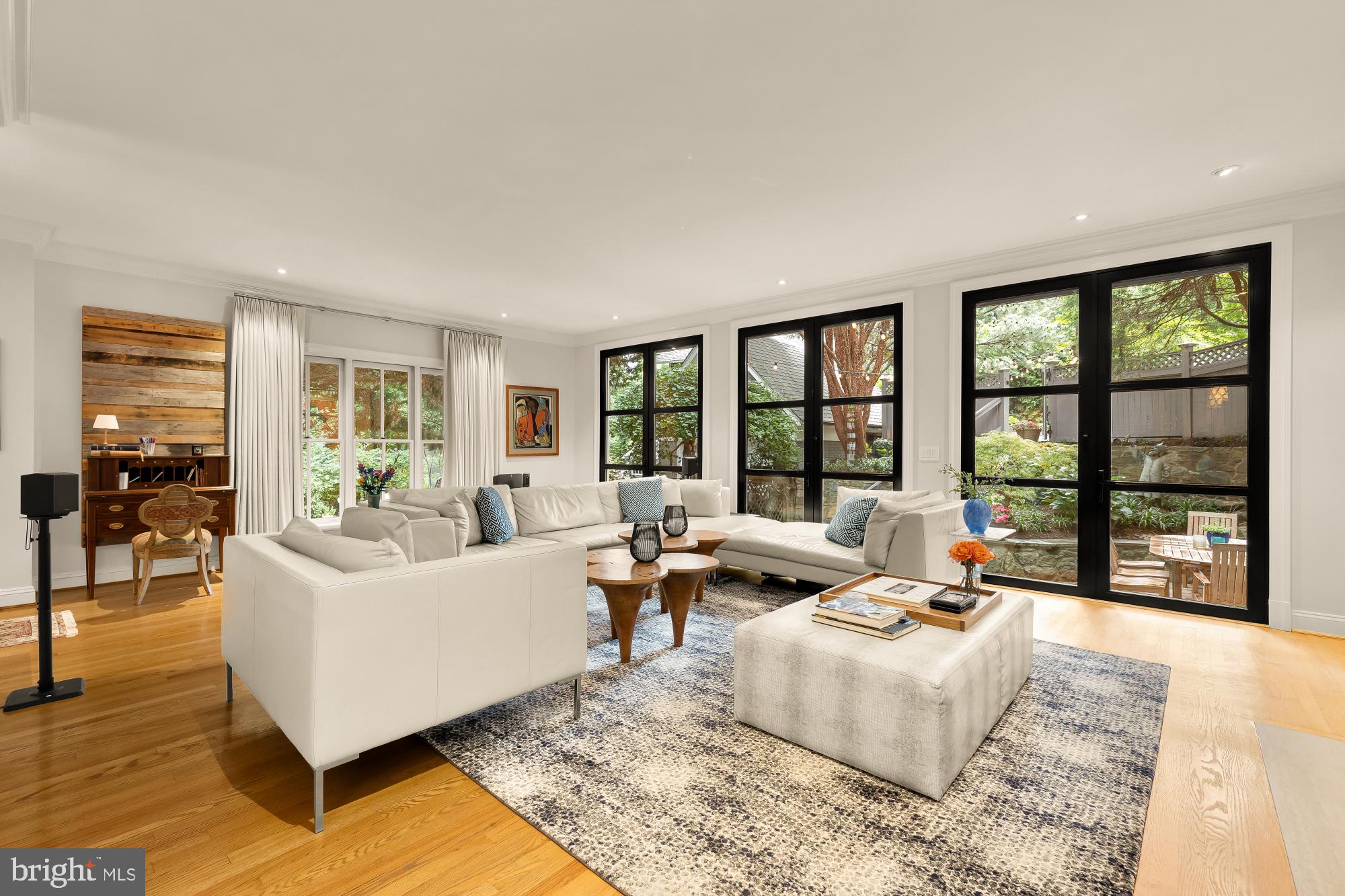 GARRETT PARK - Residential