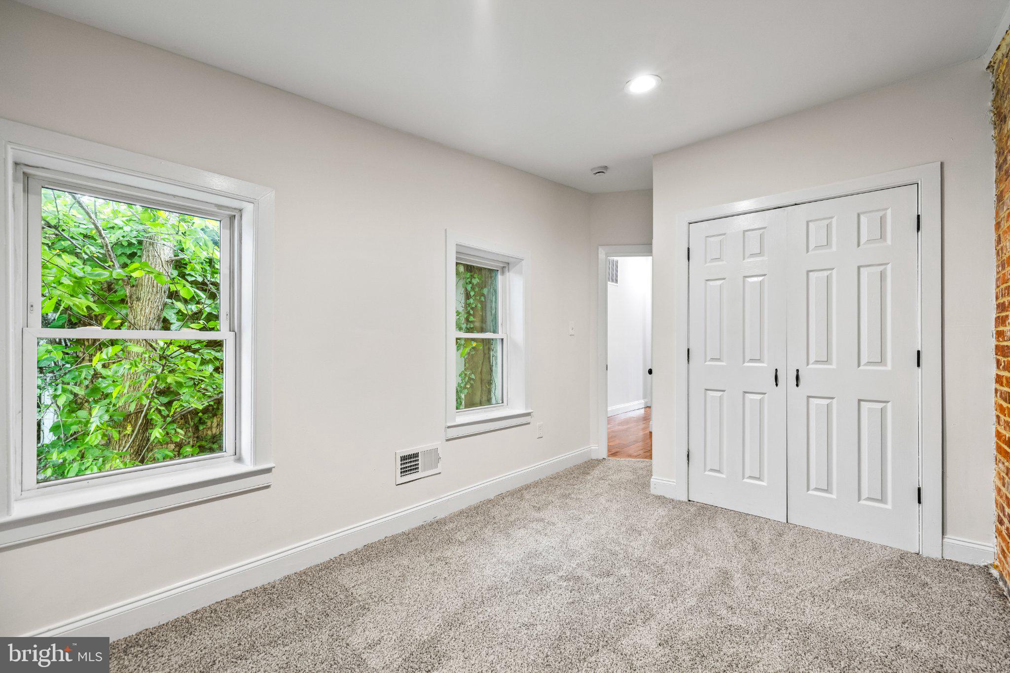 CARROLL-SOUTH HILTON - Residential