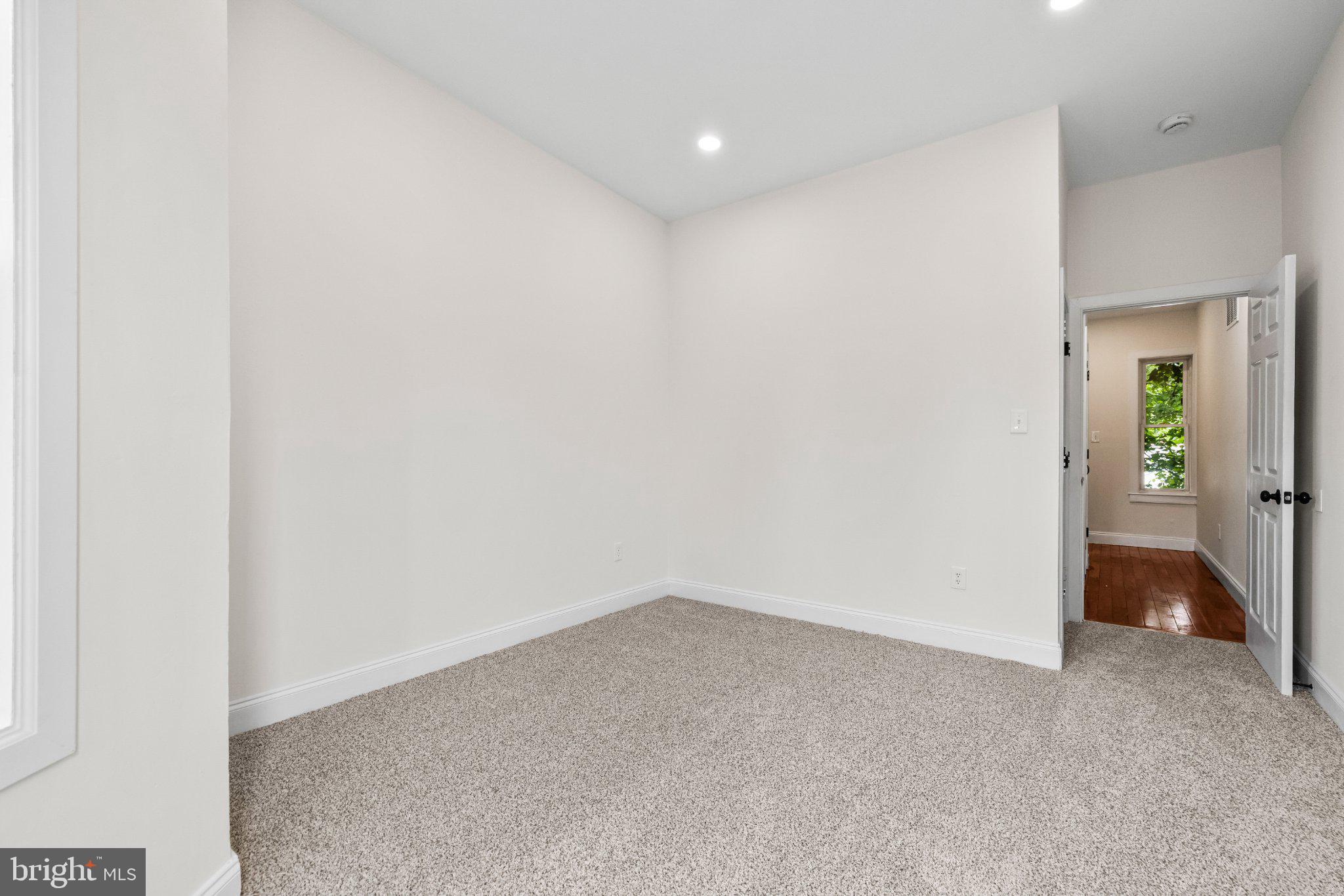 CARROLL-SOUTH HILTON - Residential