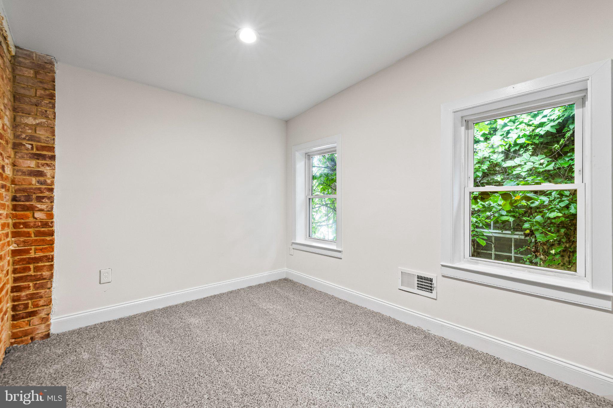 CARROLL-SOUTH HILTON - Residential