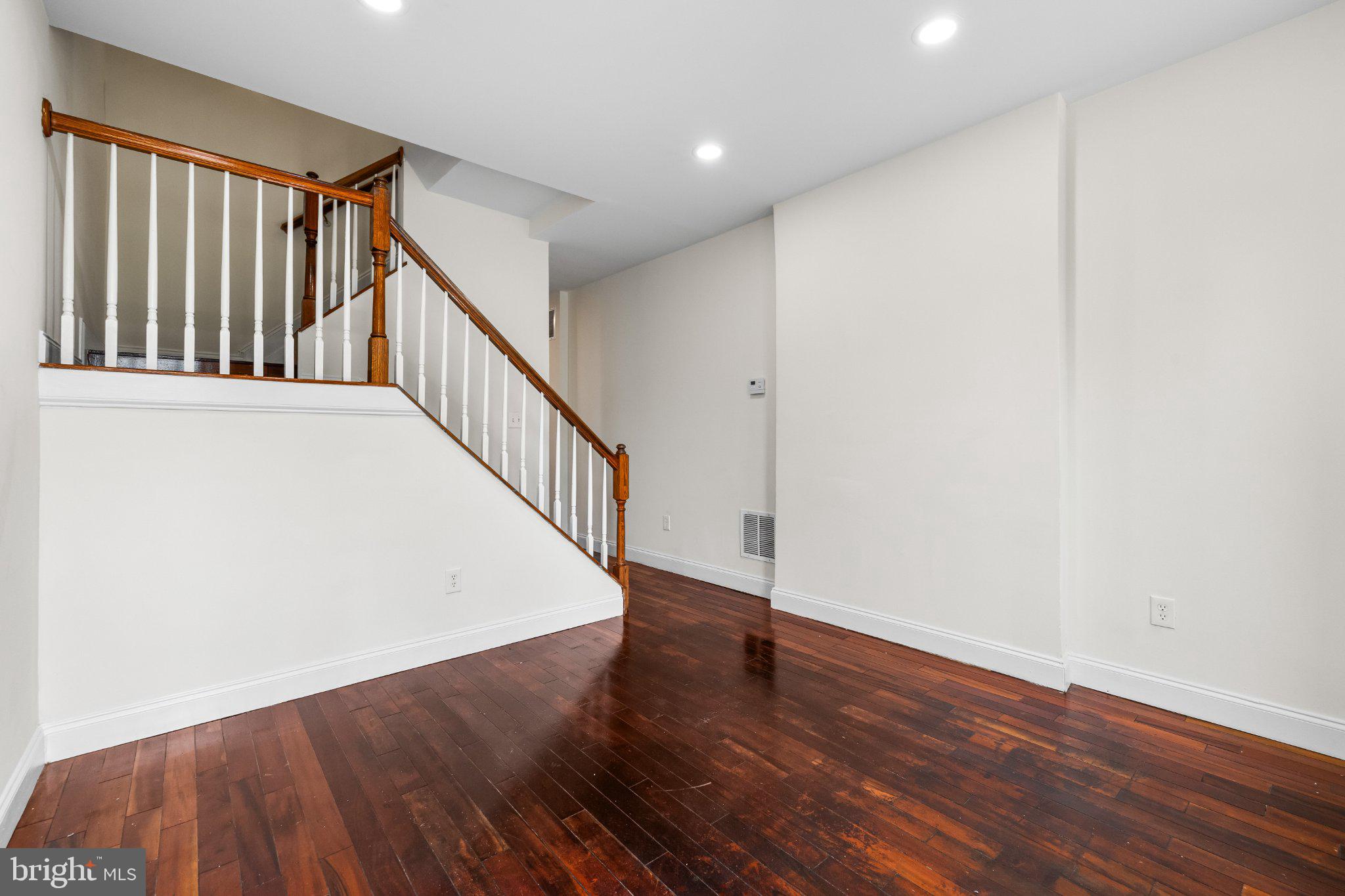 CARROLL-SOUTH HILTON - Residential