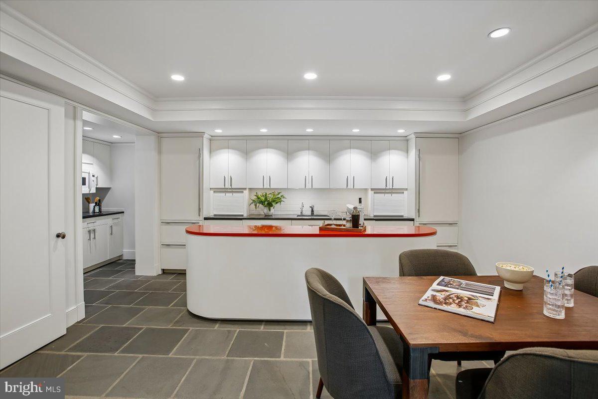 MERRYWOOD ON THE POTOMAC - Residential