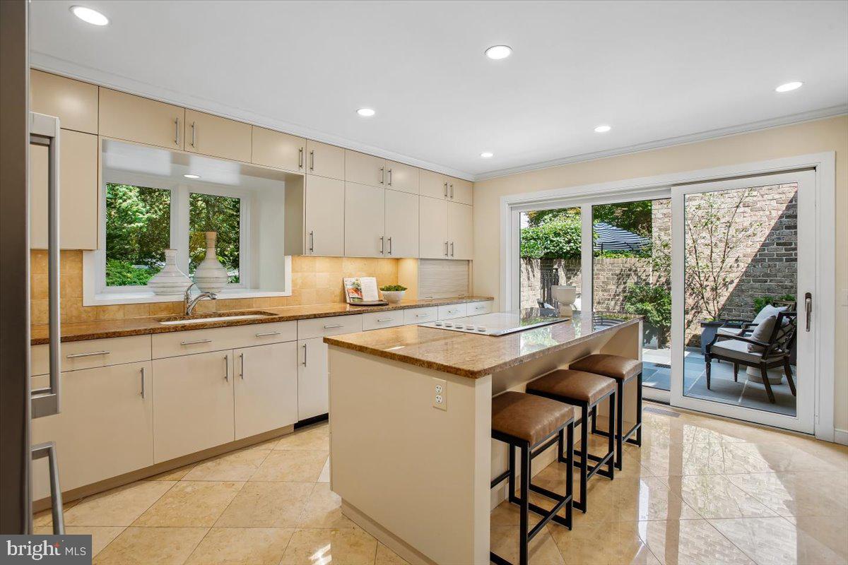 MERRYWOOD ON THE POTOMAC - Residential