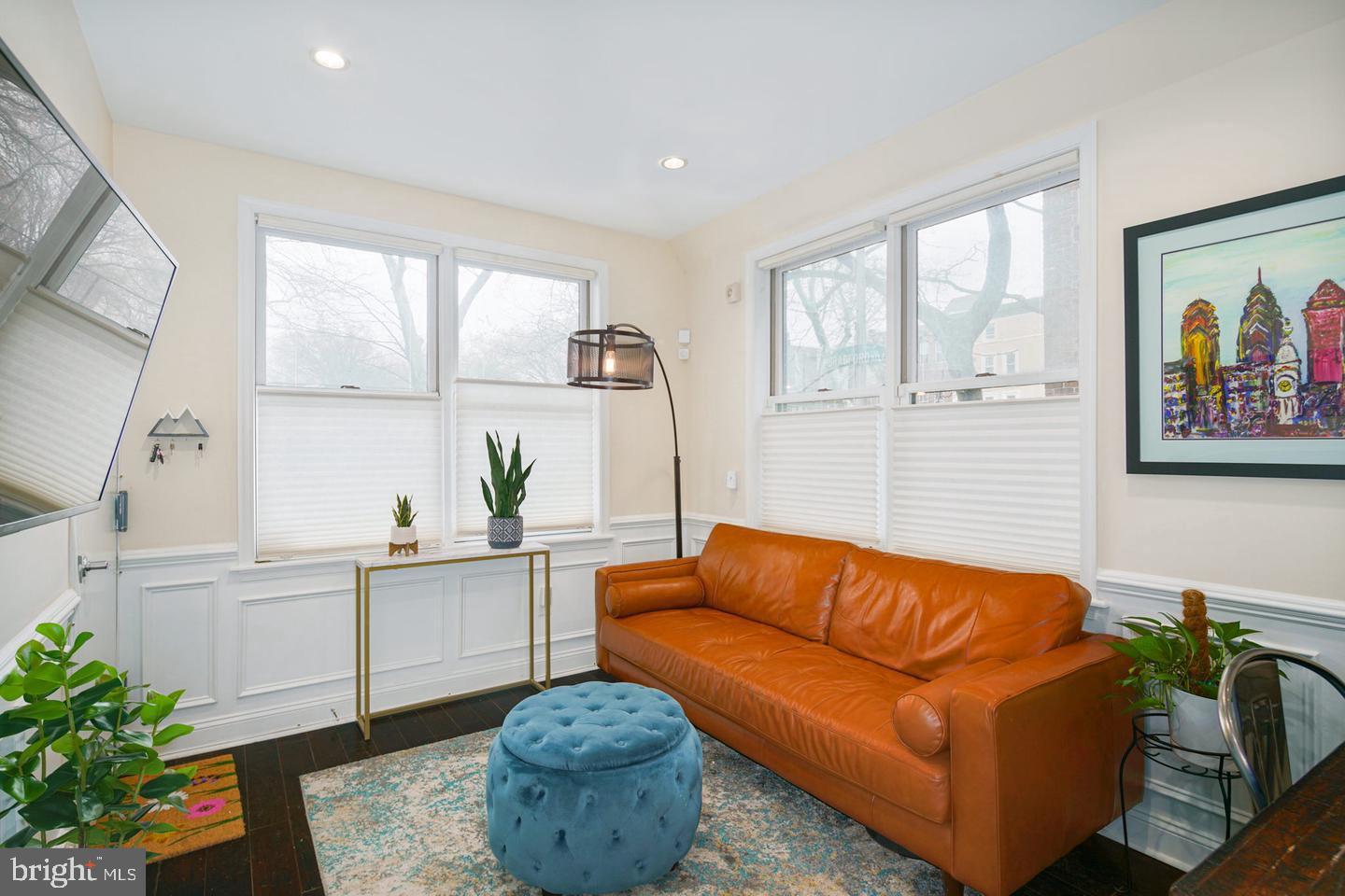 WASHINGTON SQ - Residential Lease