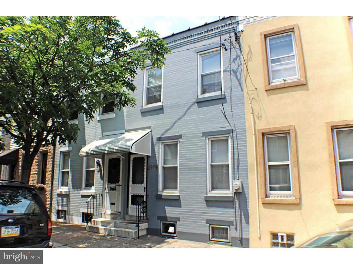PORT RICHMOND - Residential Lease