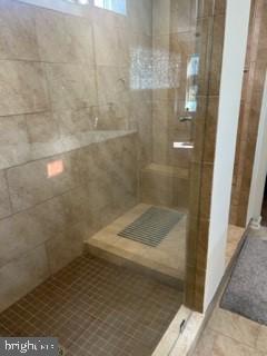 MOUNTAIN BROOK ESTATES - Residential Lease