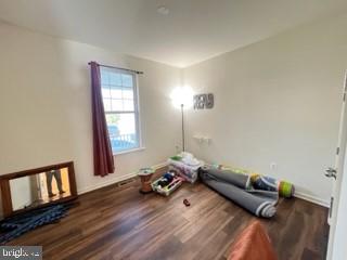 MOUNTAIN BROOK ESTATES - Residential Lease
