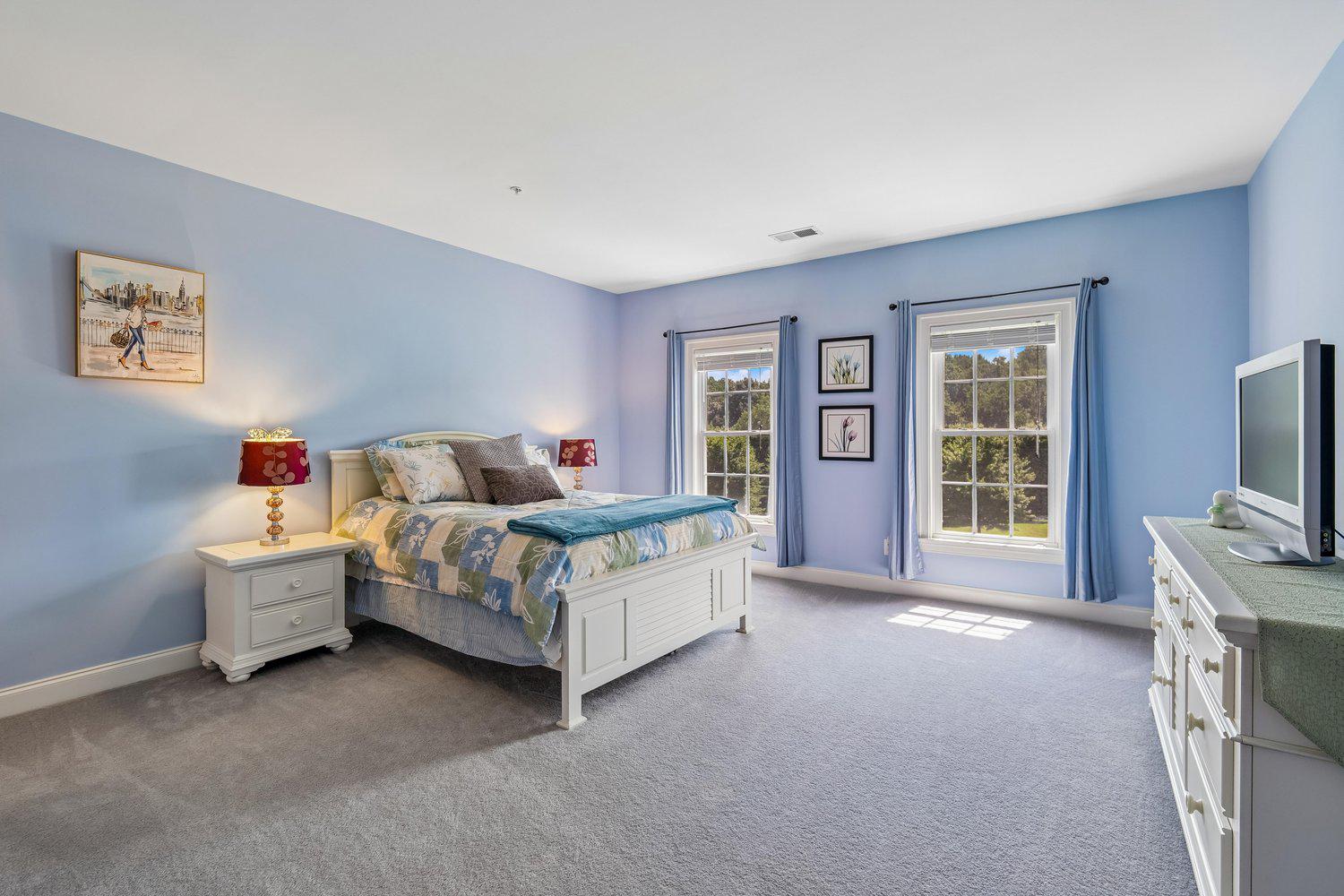 BUCKSKIN WOODS - Residential