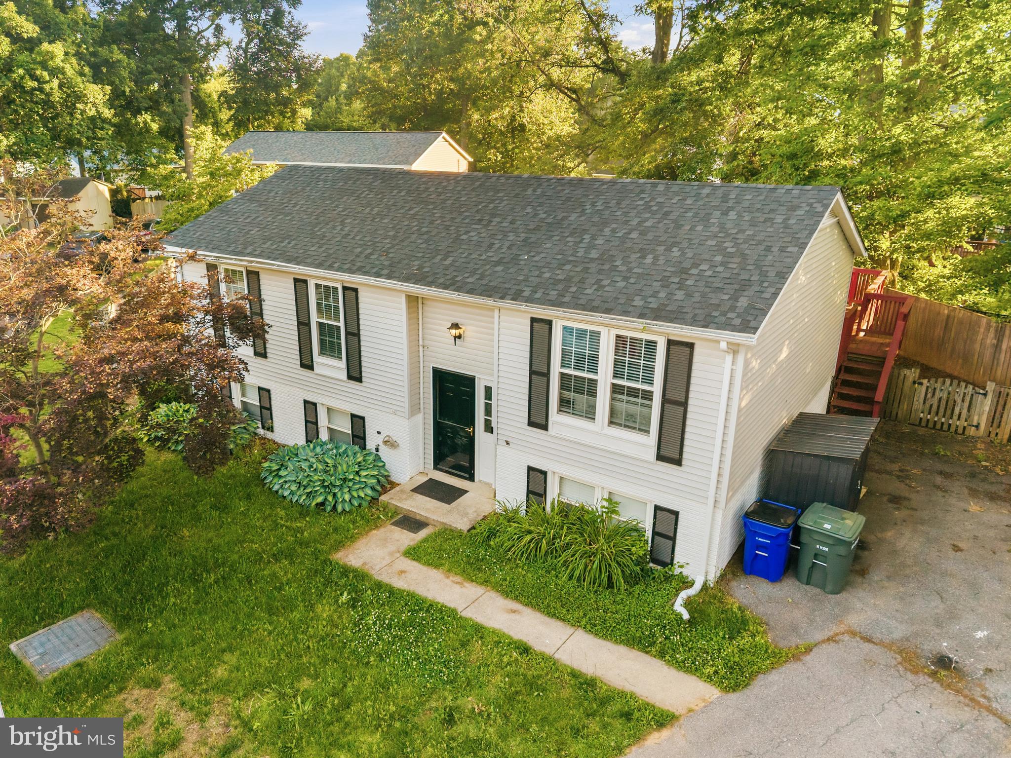 MINERAL SPRING VILLAGE - Residential