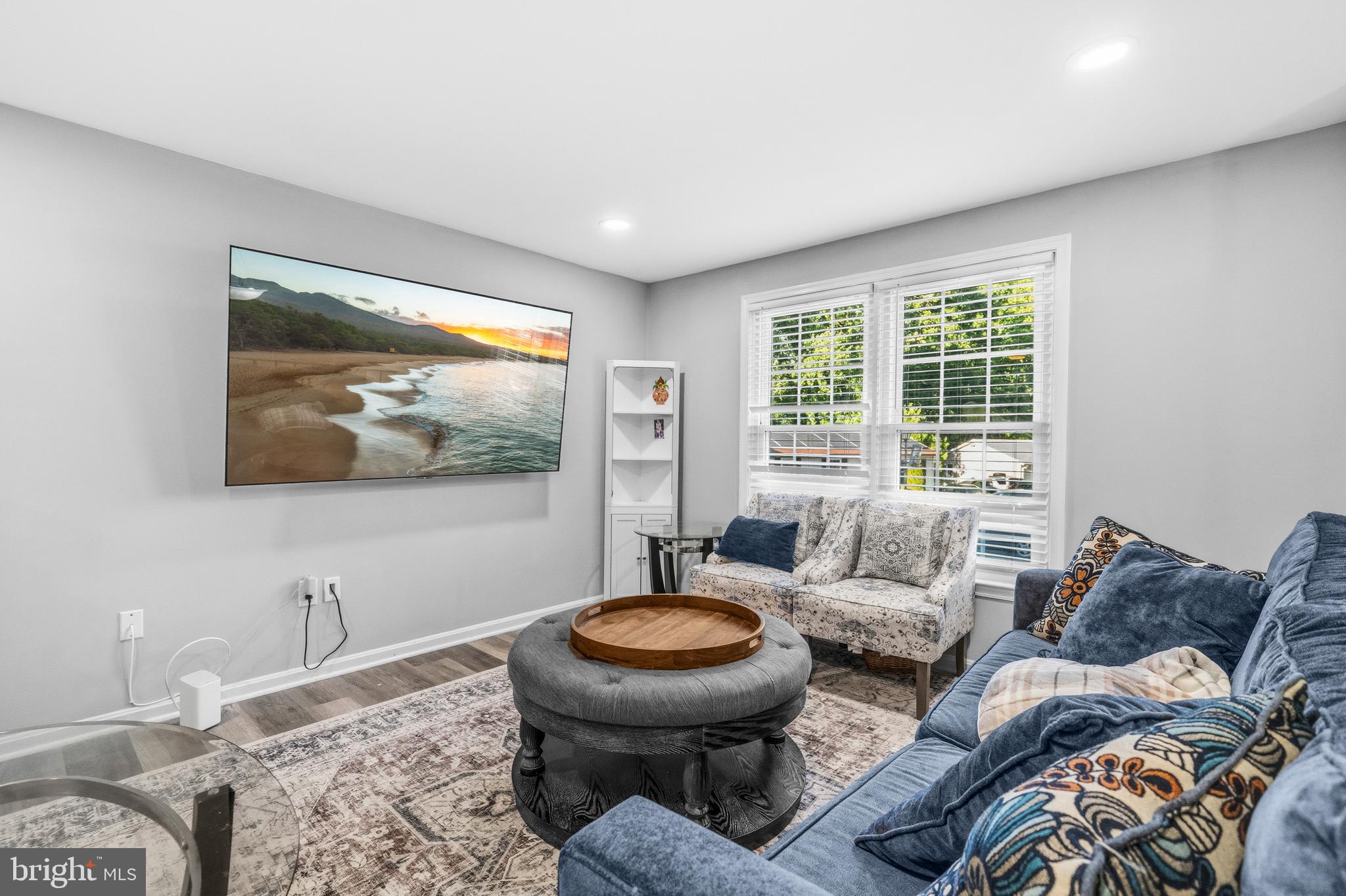 MINERAL SPRING VILLAGE - Residential