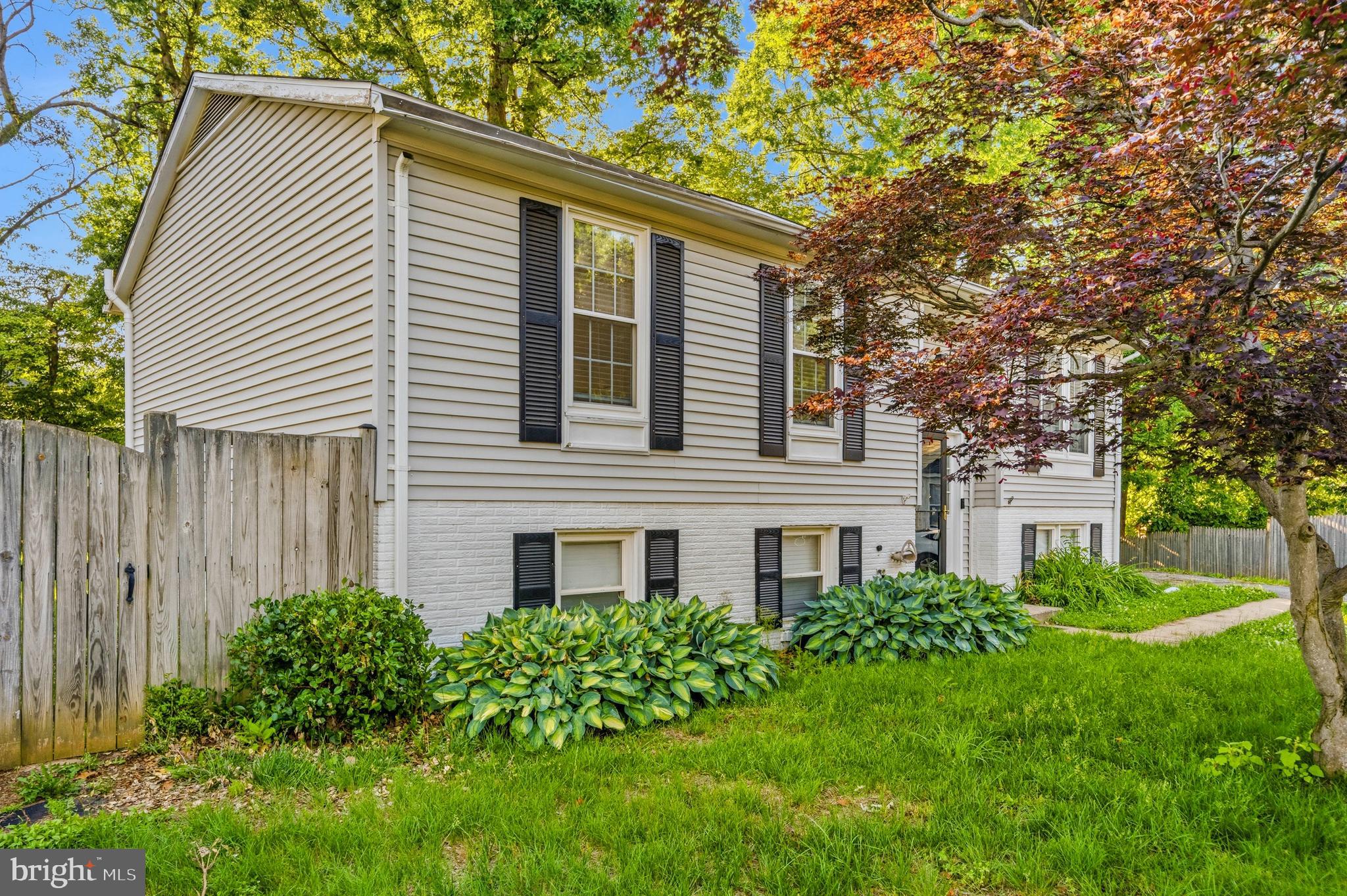 MINERAL SPRING VILLAGE - Residential
