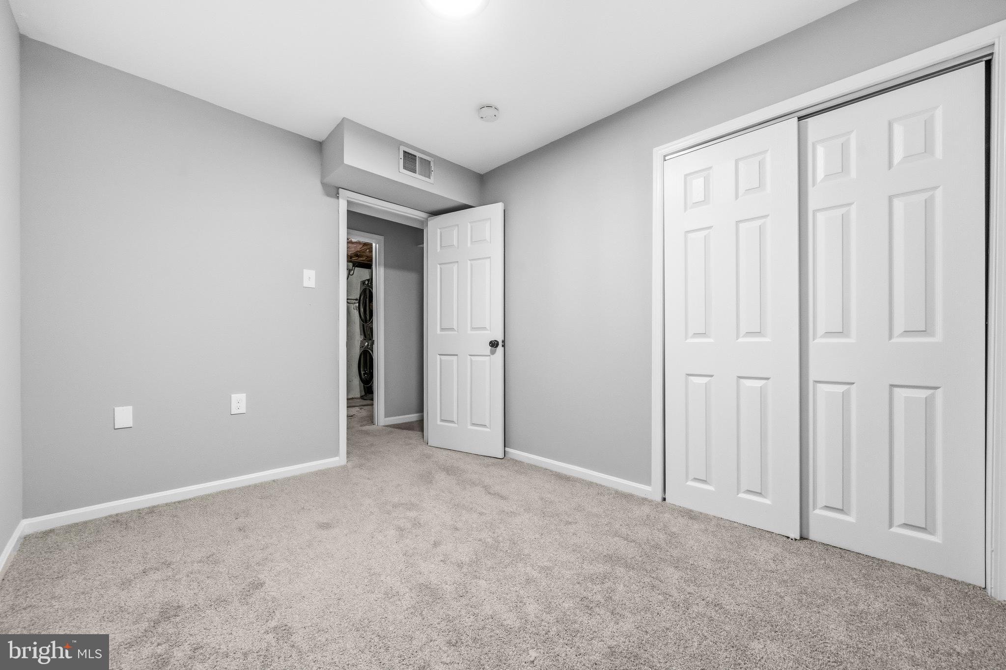 MINERAL SPRING VILLAGE - Residential