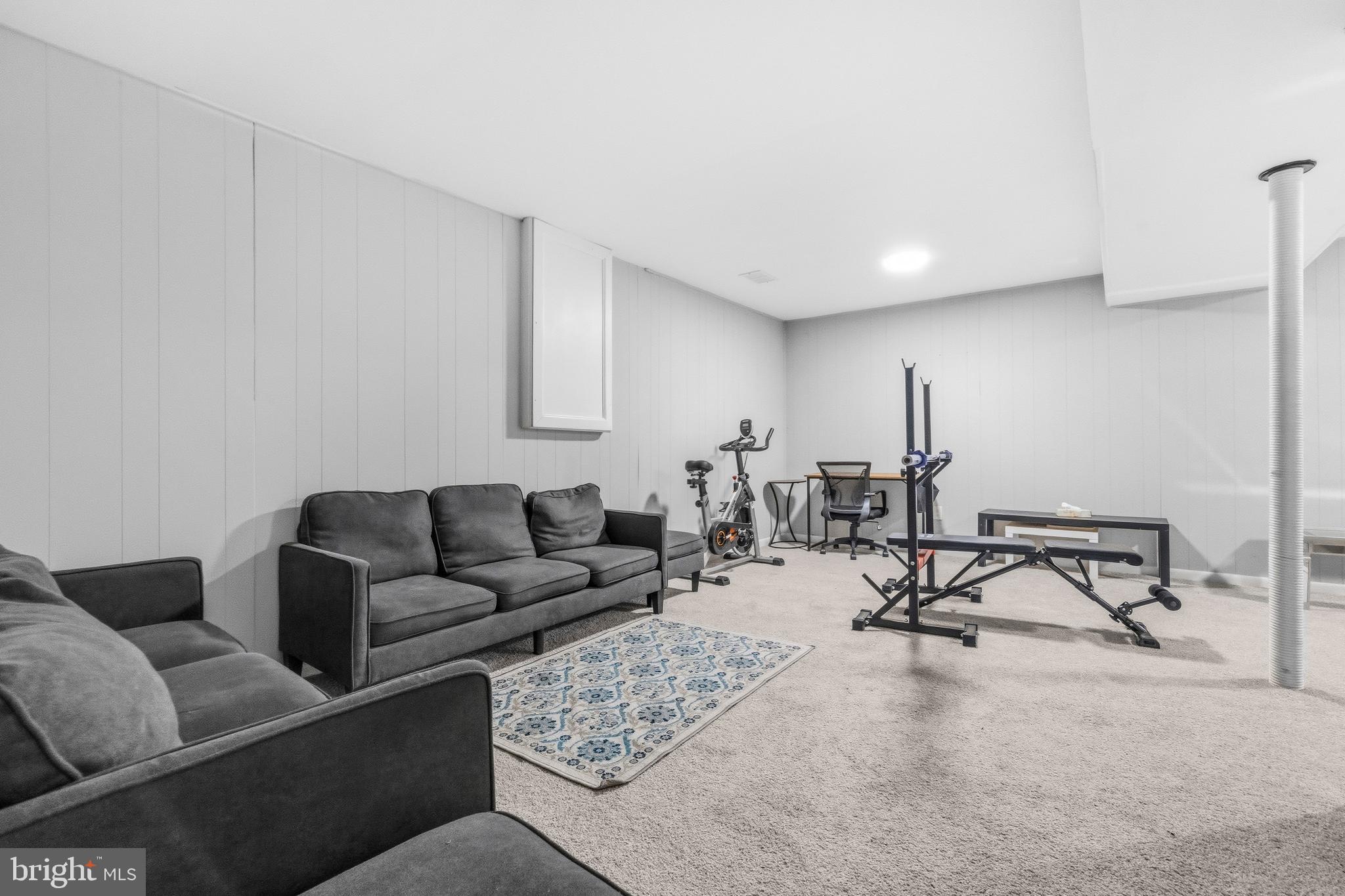 MINERAL SPRING VILLAGE - Residential