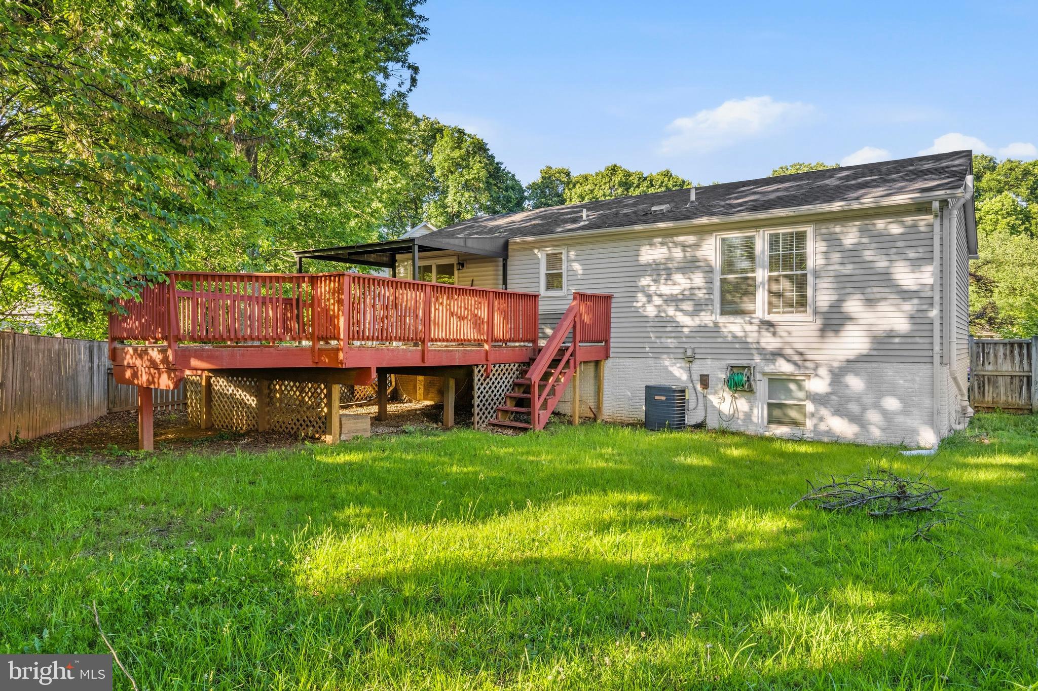 MINERAL SPRING VILLAGE - Residential