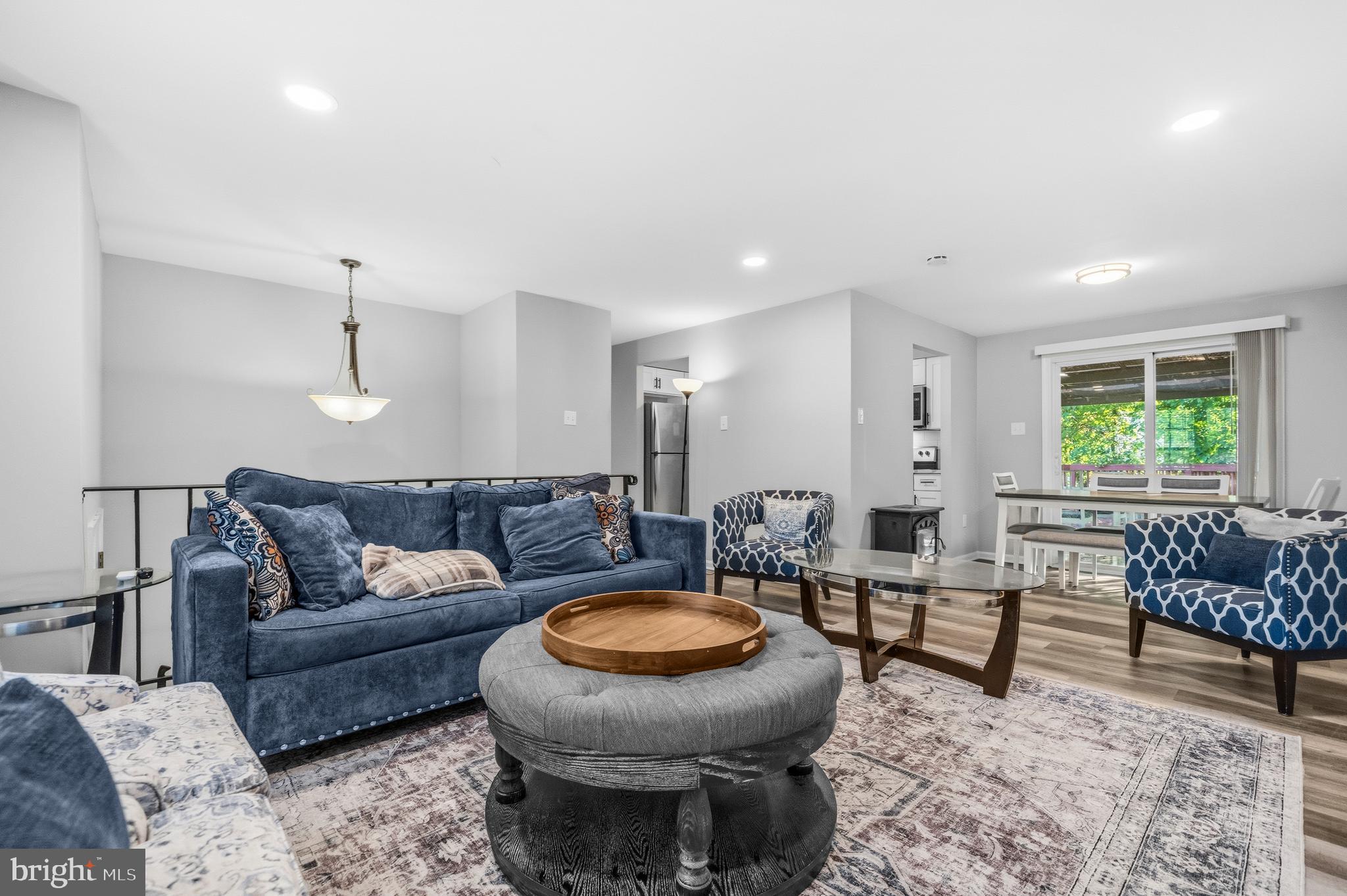 MINERAL SPRING VILLAGE - Residential
