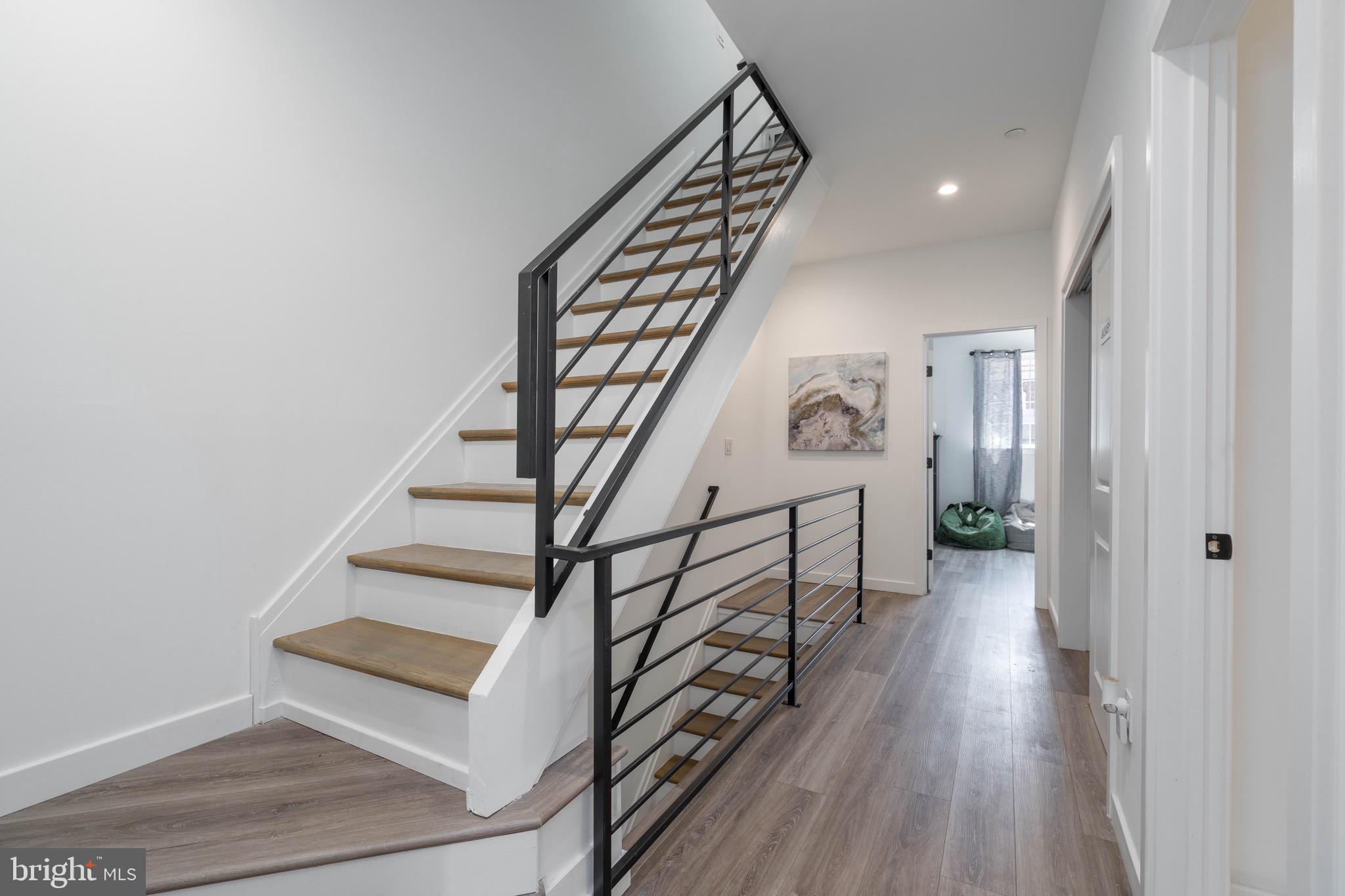 PORT RICHMOND - Residential